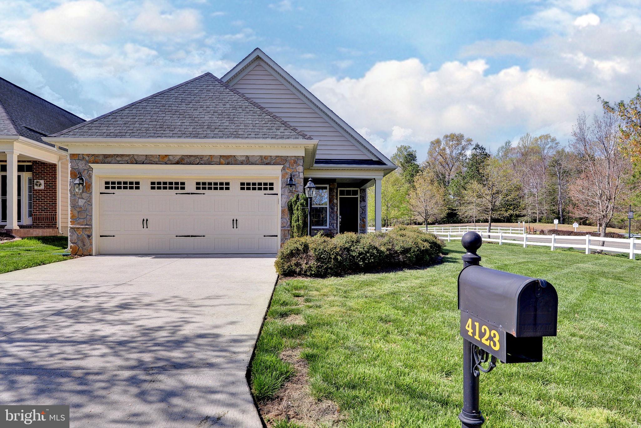 COLONIAL HERITAGE - Residential