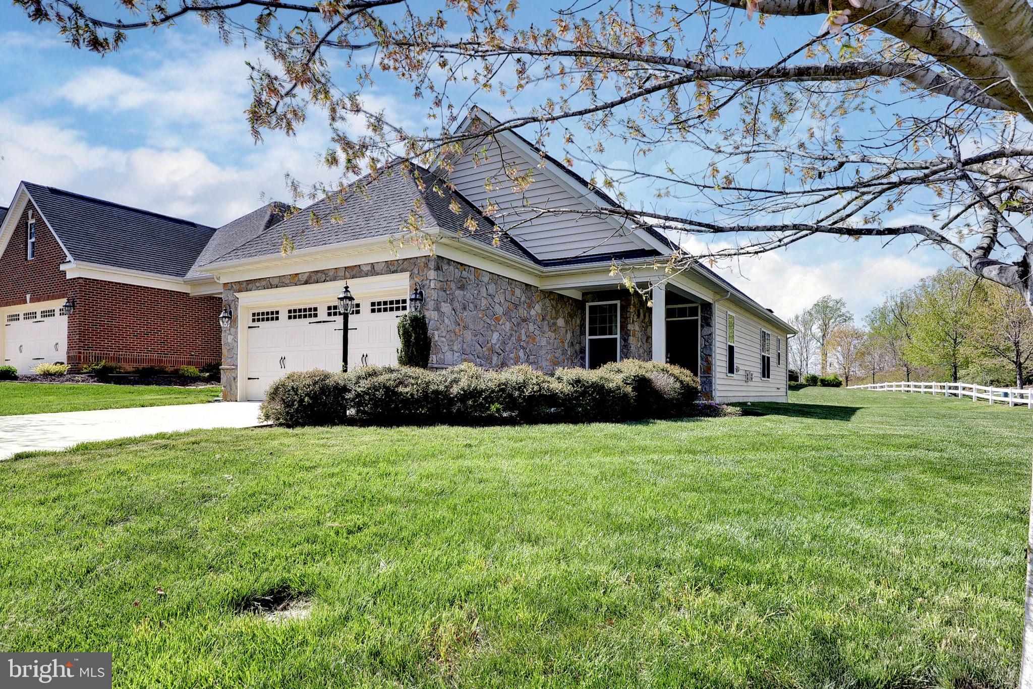 COLONIAL HERITAGE - Residential