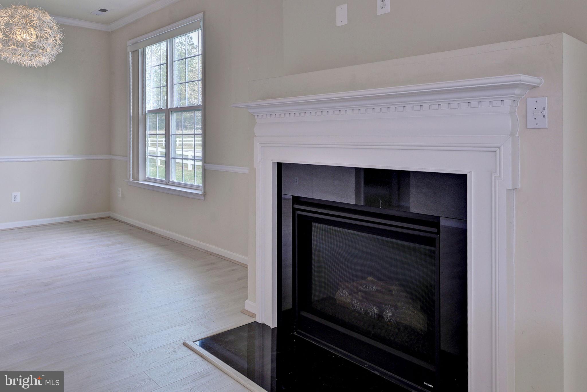 COLONIAL HERITAGE - Residential