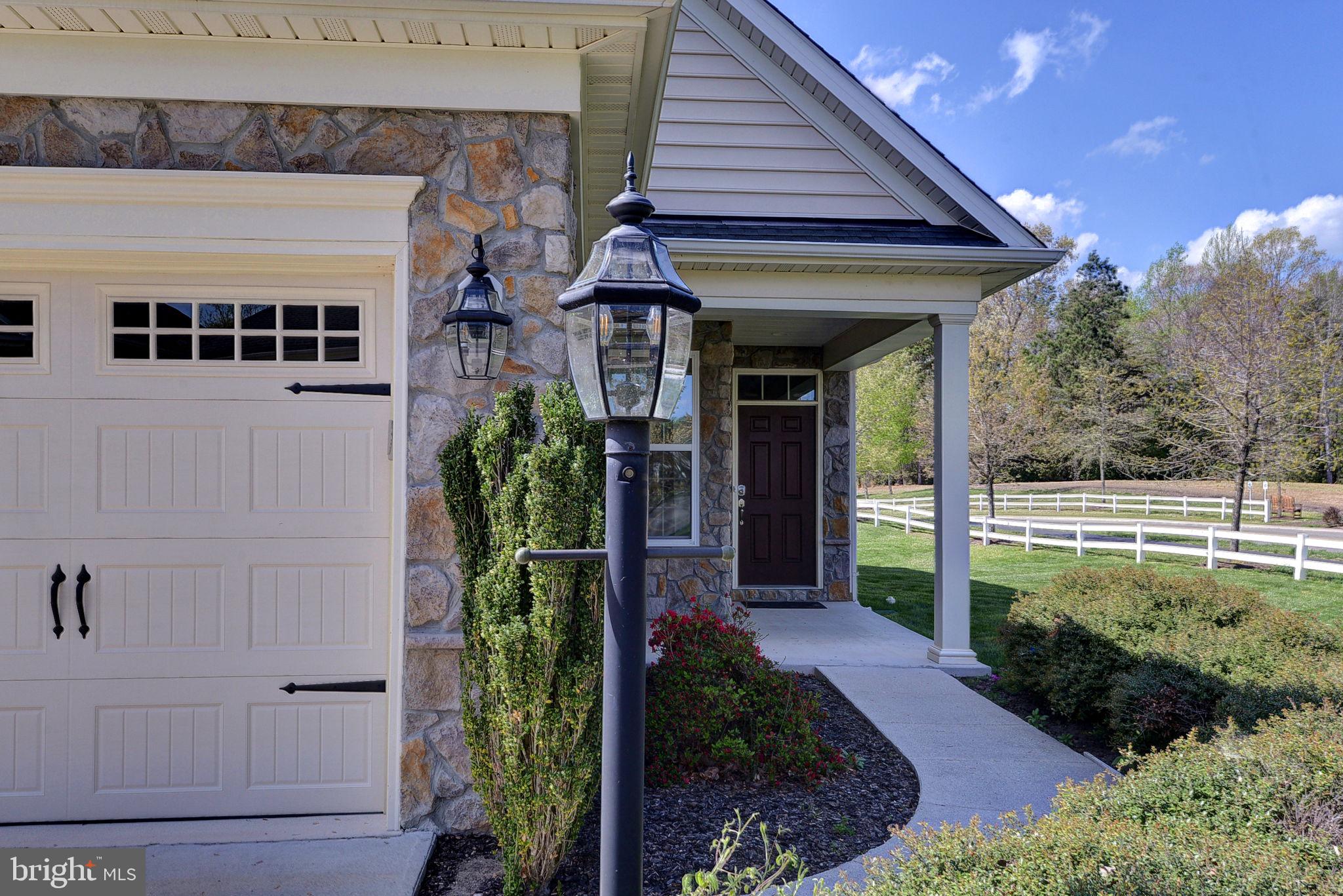 COLONIAL HERITAGE - Residential