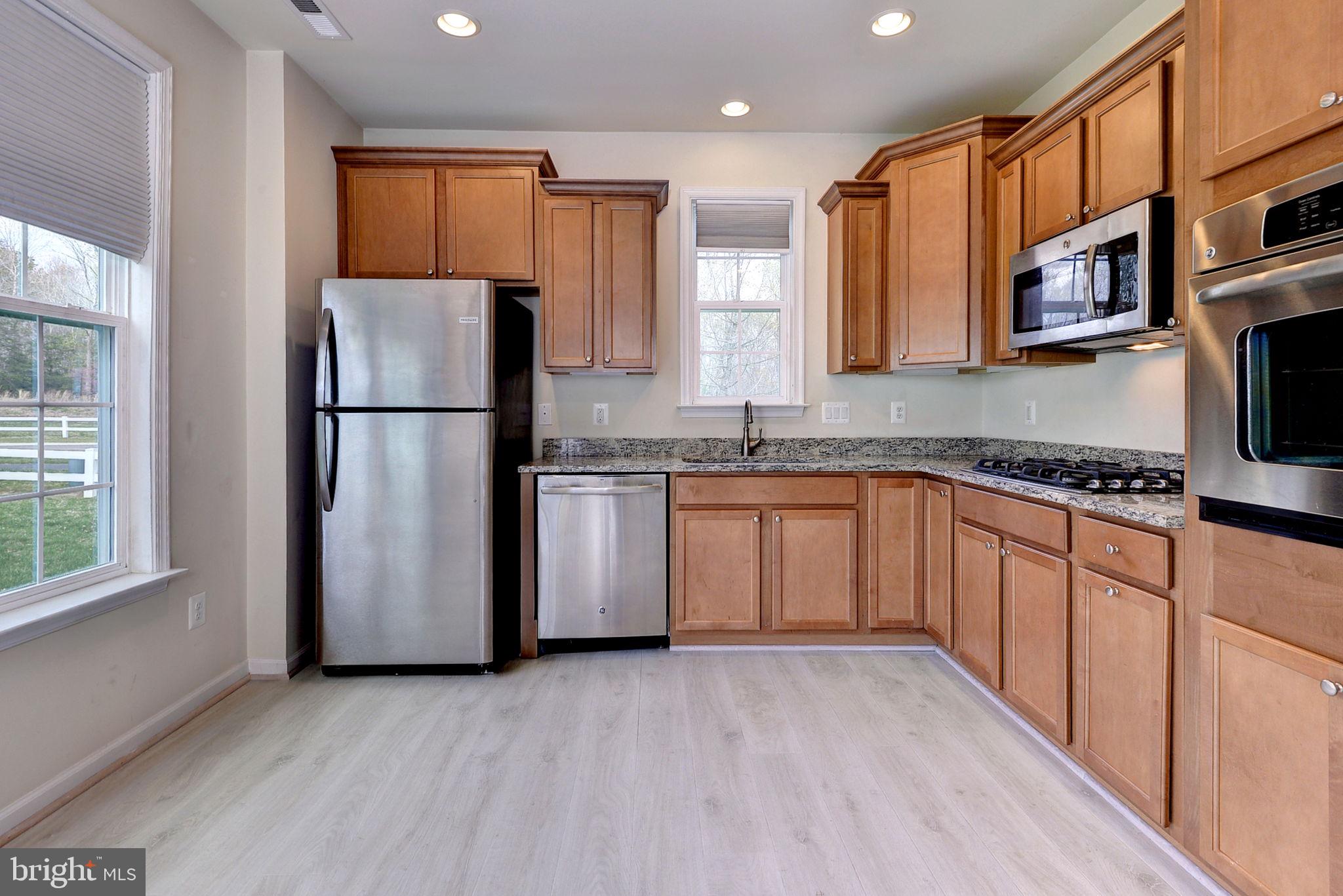 COLONIAL HERITAGE - Residential