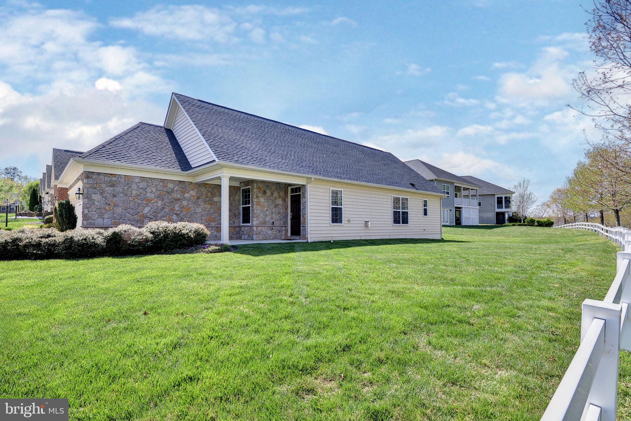 COLONIAL HERITAGE - Residential