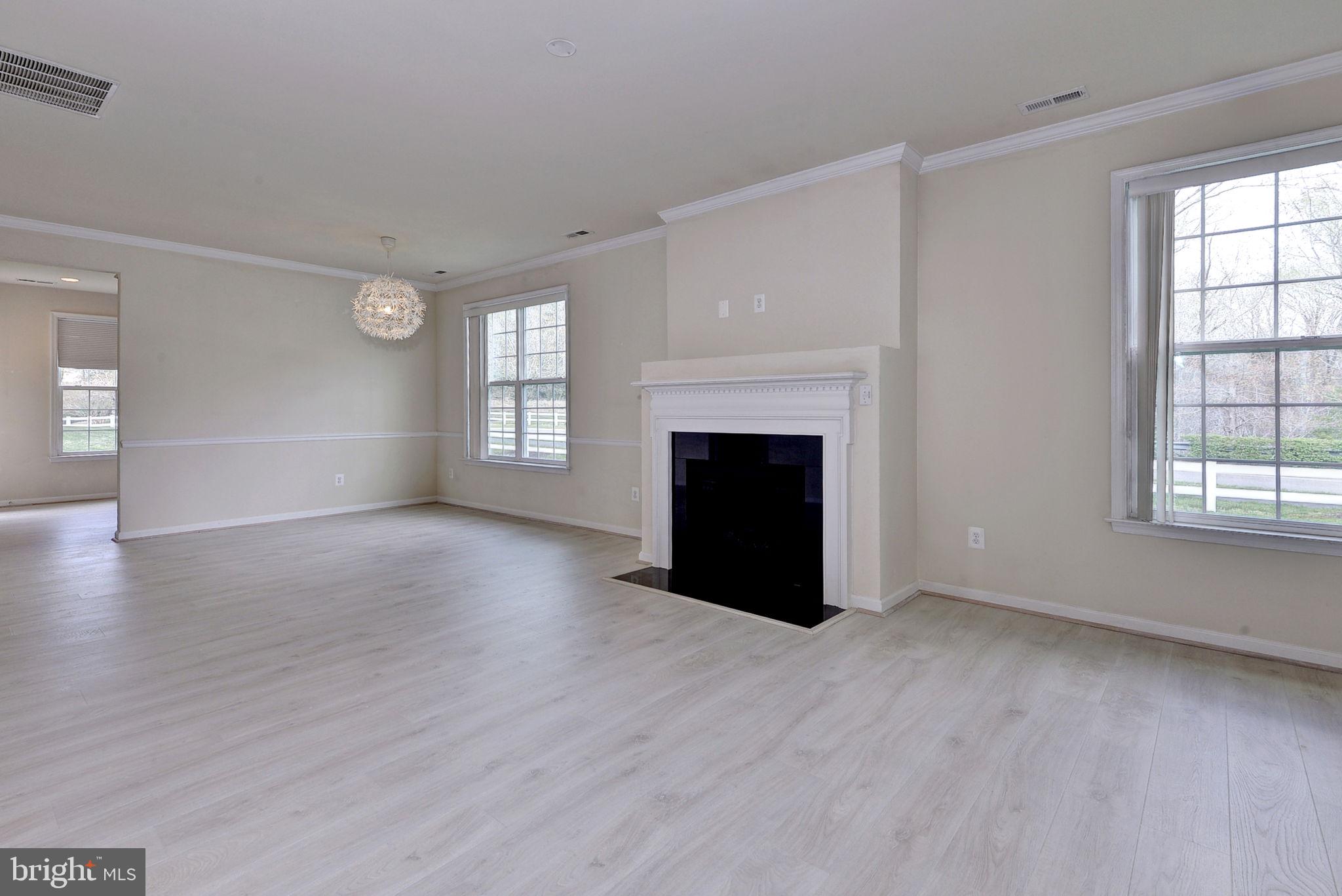 COLONIAL HERITAGE - Residential