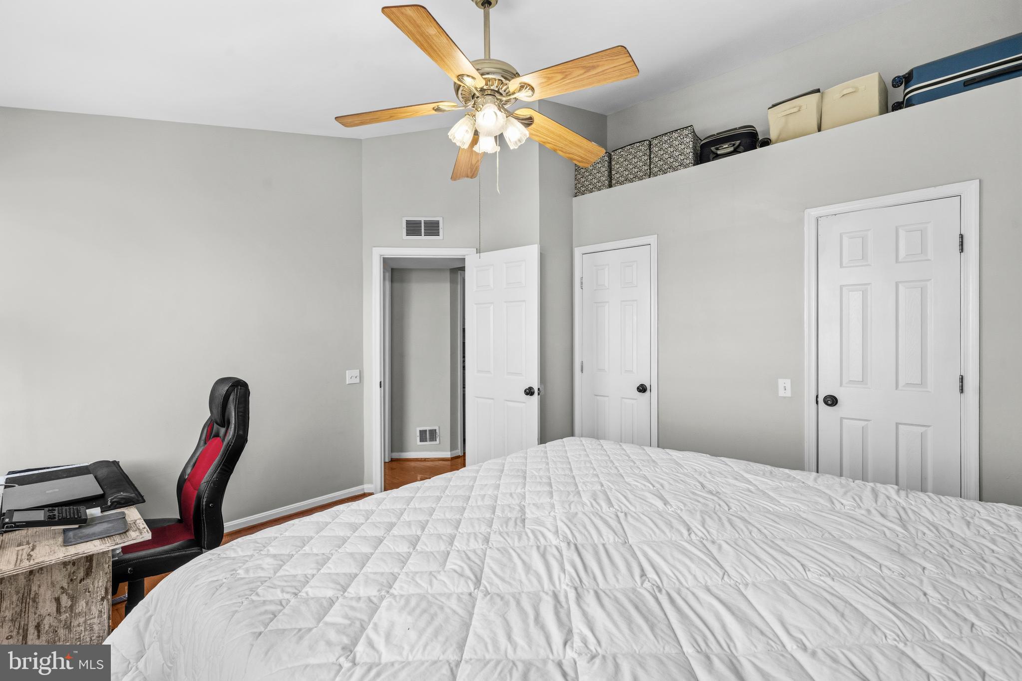 CHATHAM GREEN CONDOMINIUM - Residential