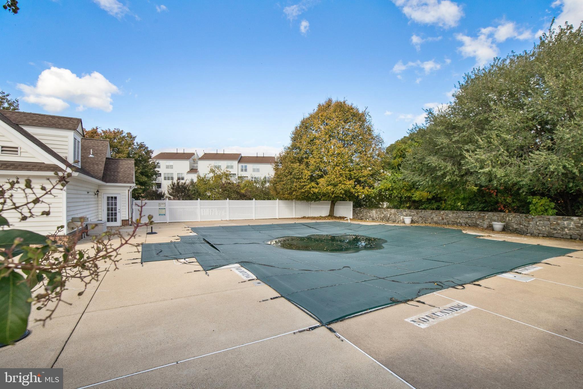 21843 BALDWIN SQUARE 301