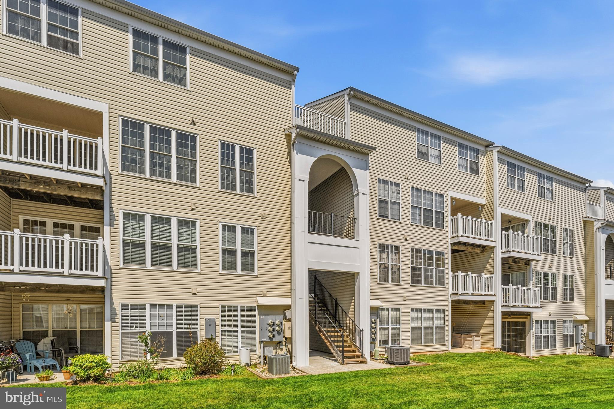 CHATHAM GREEN CONDOMINIUM - Residential