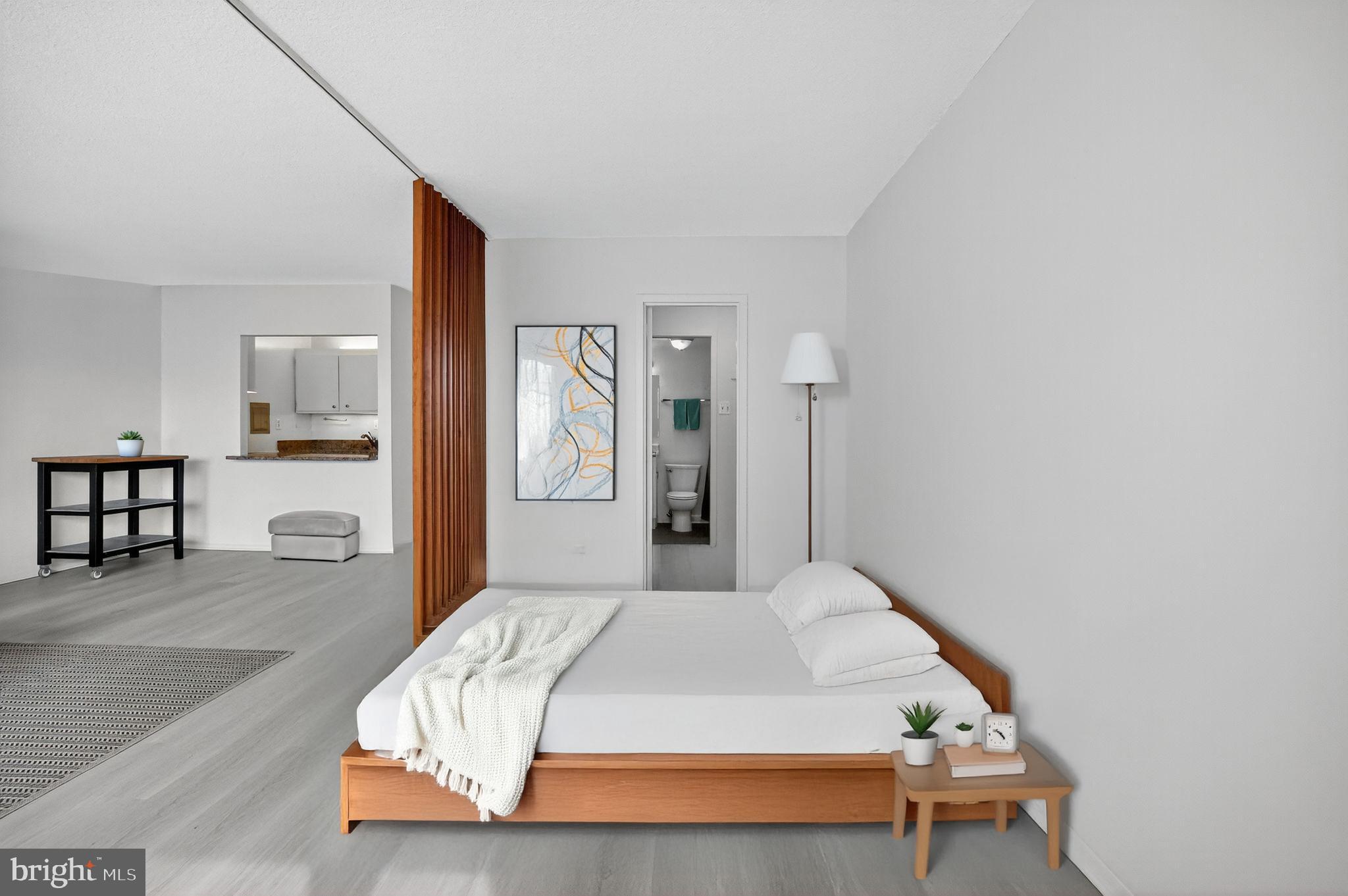 FRIENDSHIP HEIGHTS - Residential