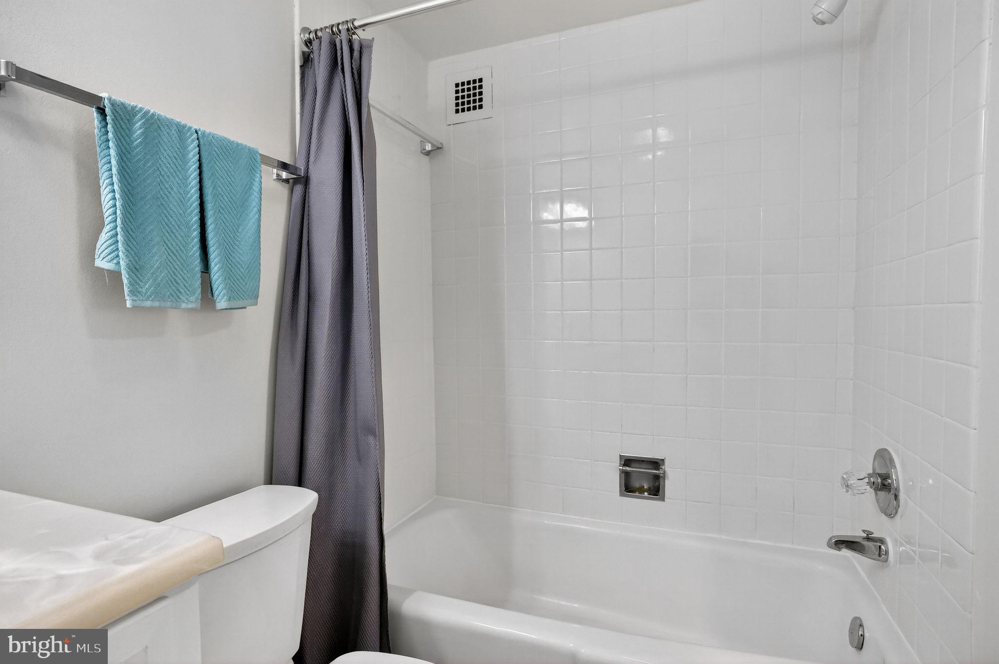 FRIENDSHIP HEIGHTS - Residential