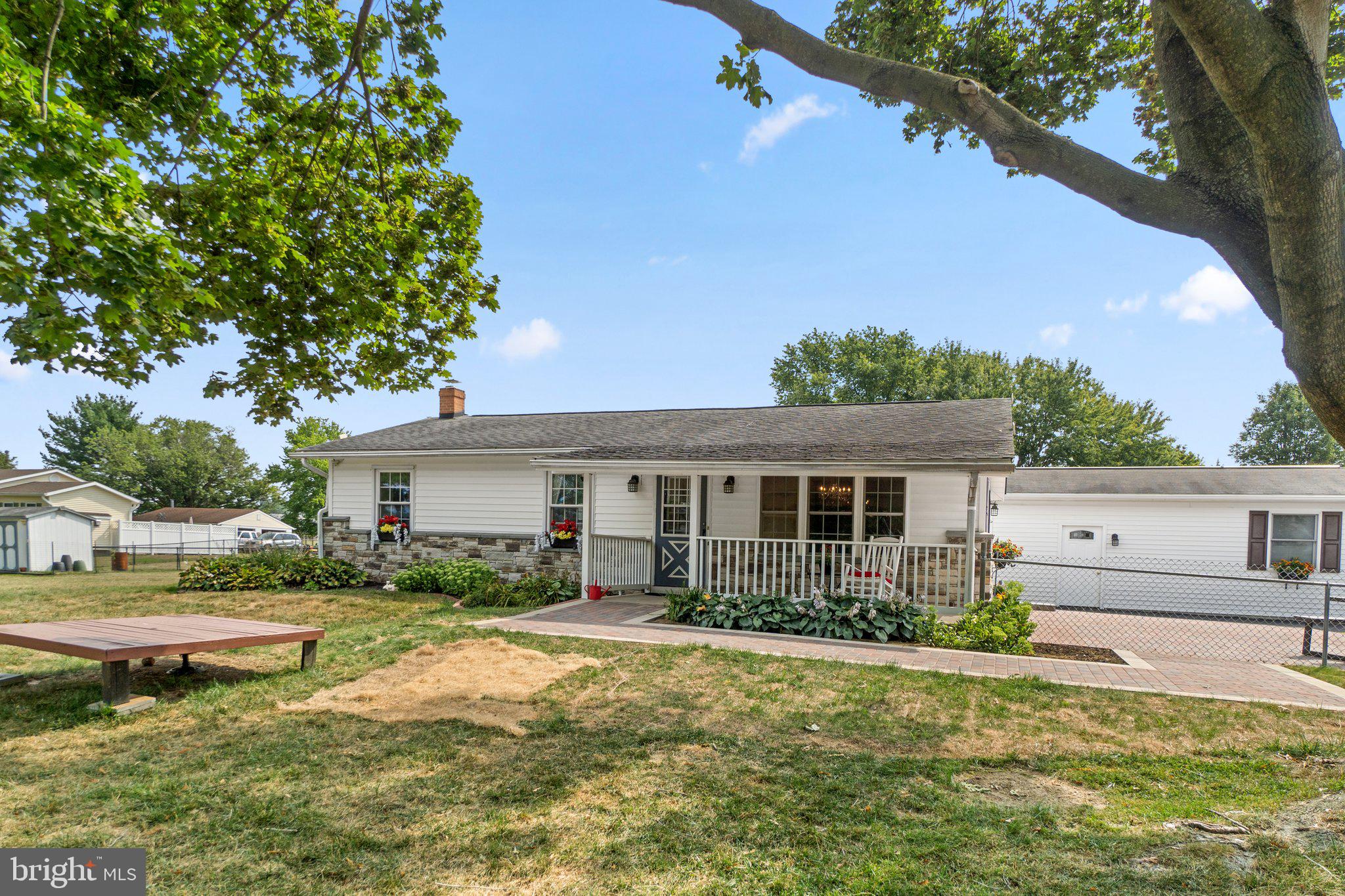 DARBY LUX - Residential