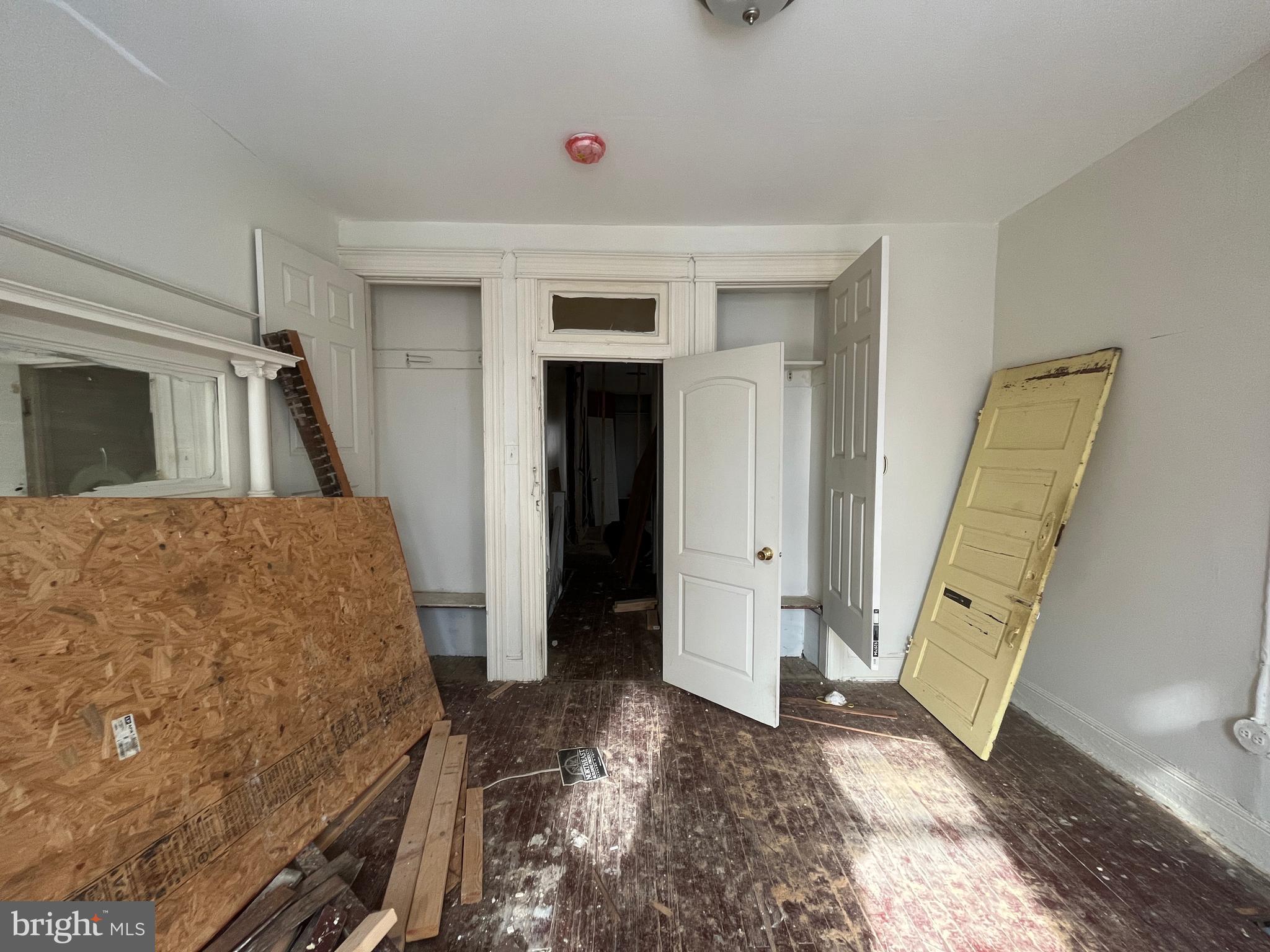 ROSEMONT - Residential