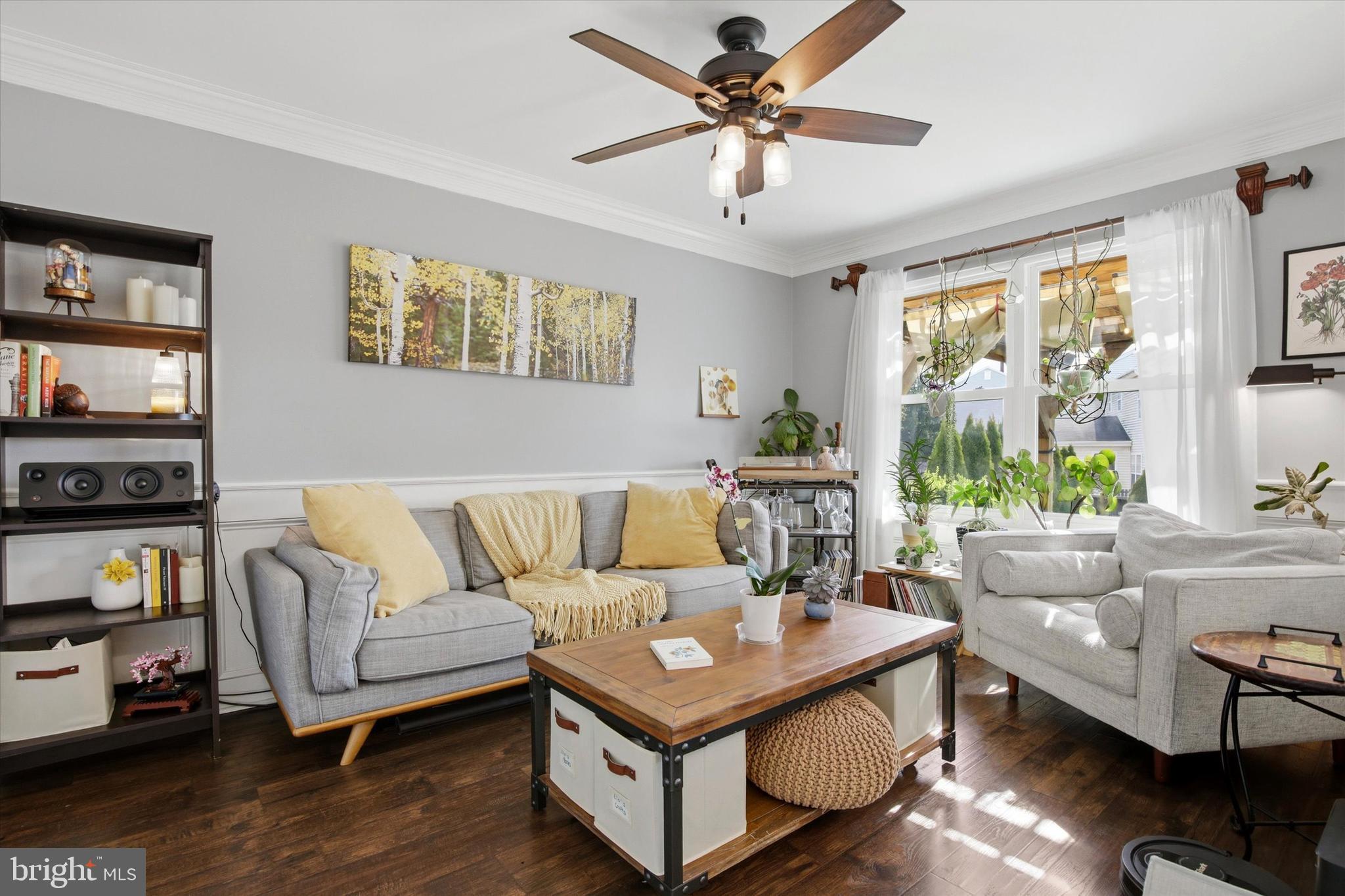 STRAWBERRY FIELDS - Residential
