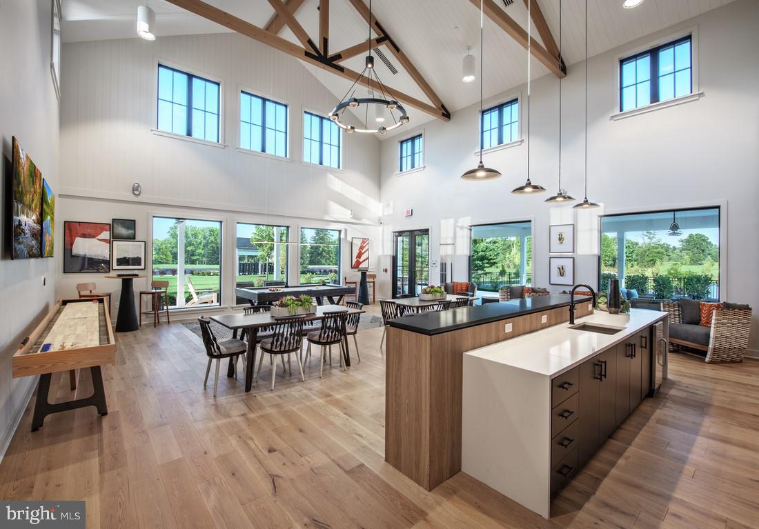 REGENCY AT WATERSIDE - Residential