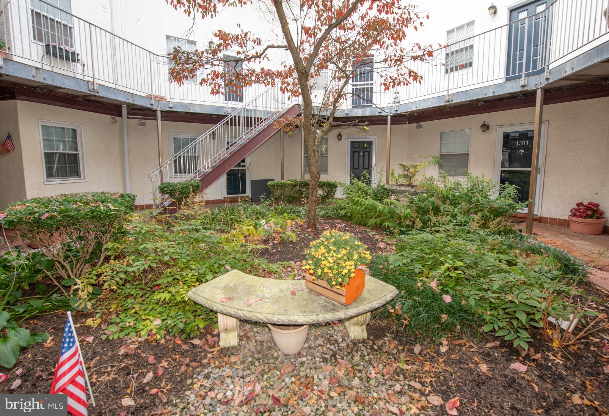 STEAMBOAT STATION - Residential