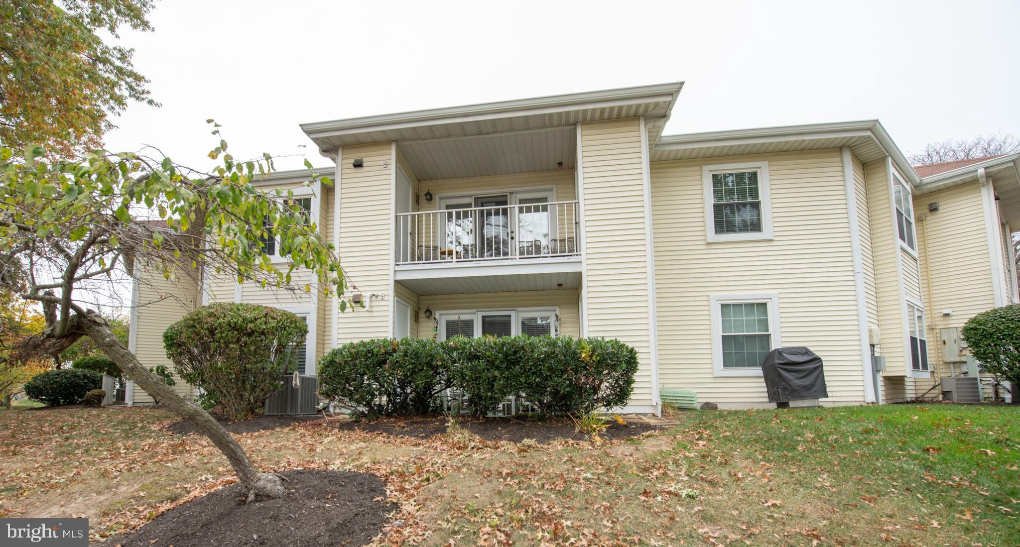 STEAMBOAT STATION - Residential