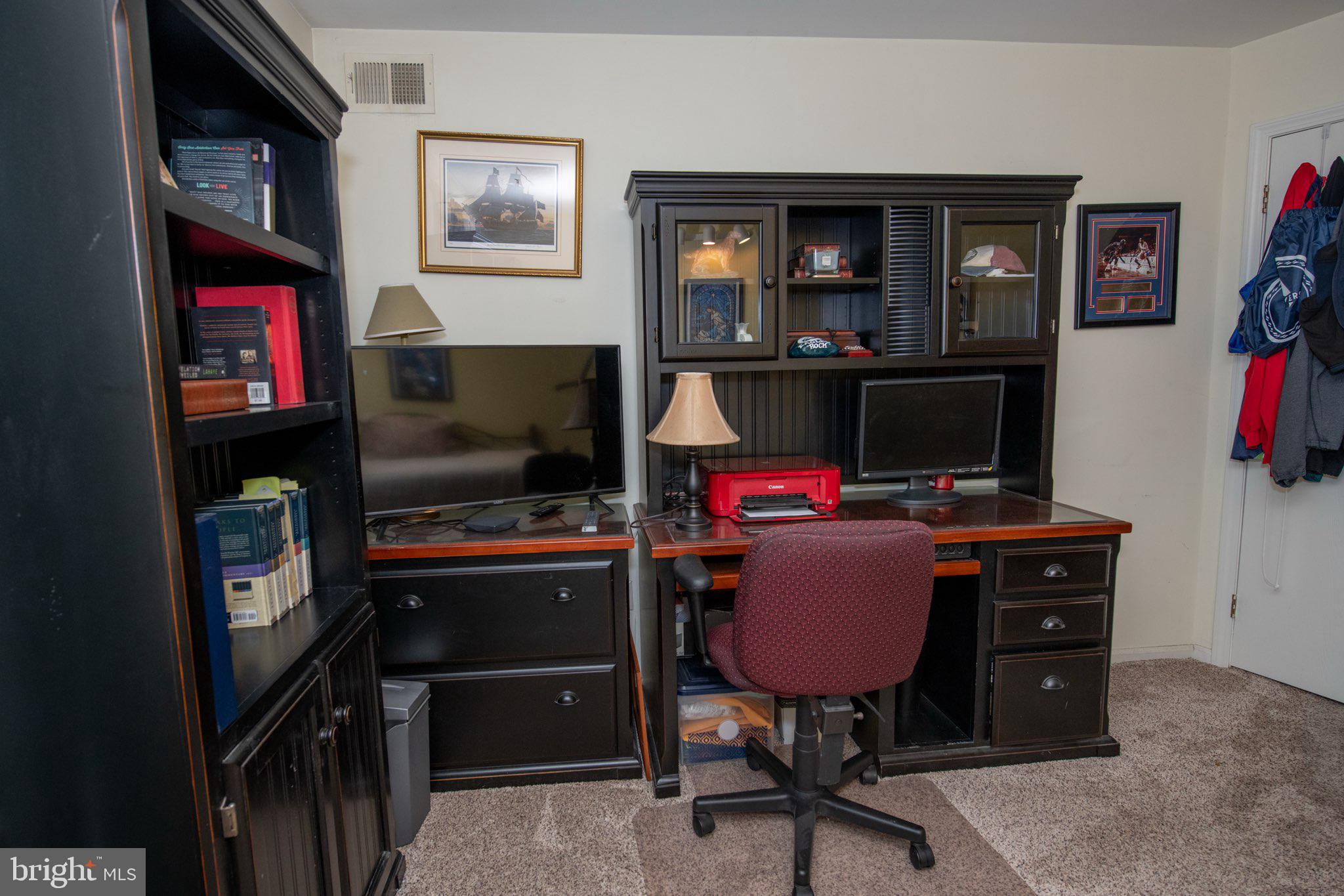 STEAMBOAT STATION - Residential