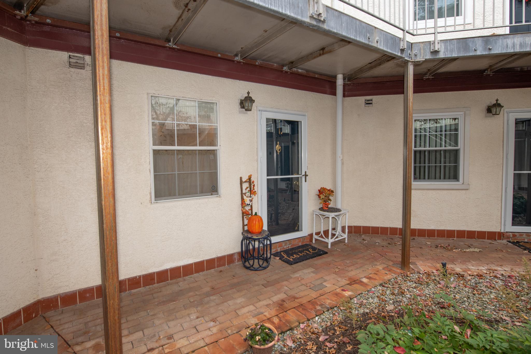 1307 STEAMBOAT STATION