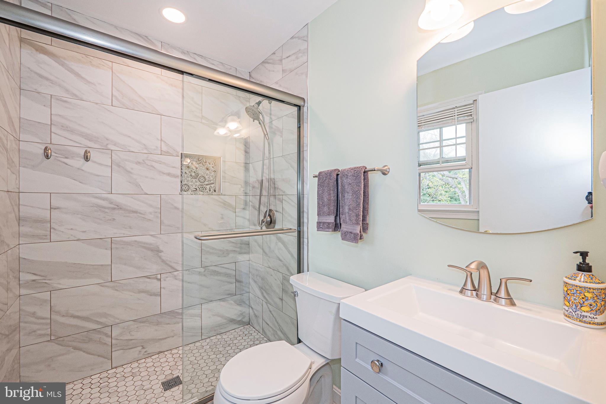 GARFIELD MANOR - Residential