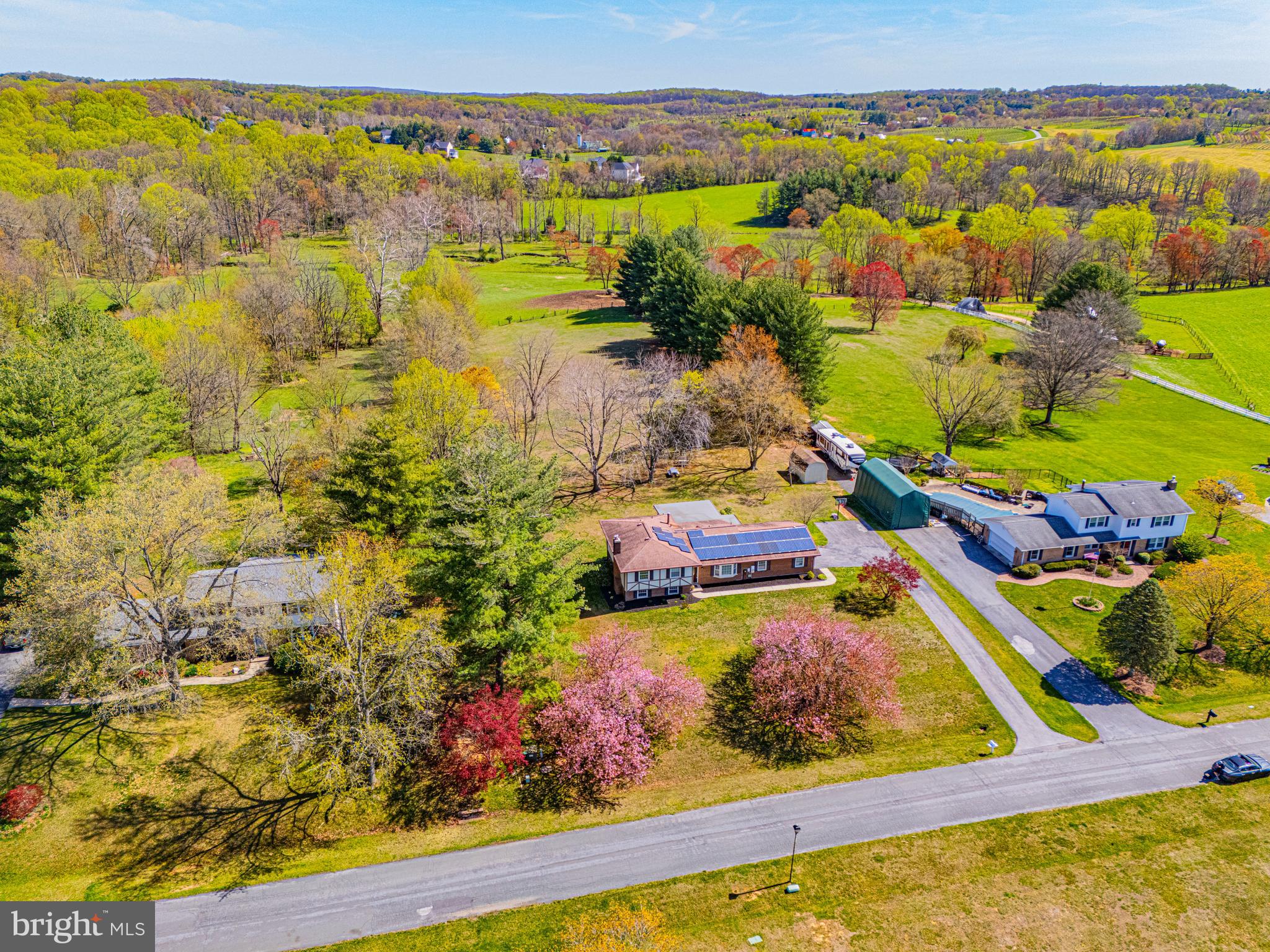 GARFIELD MANOR - Residential