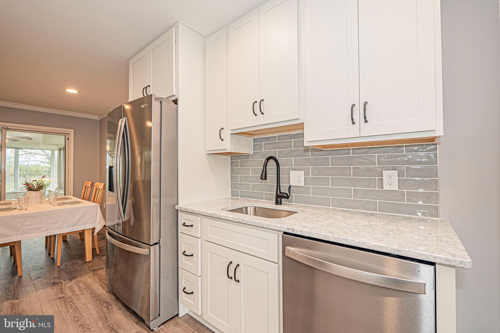 GARFIELD MANOR - Residential