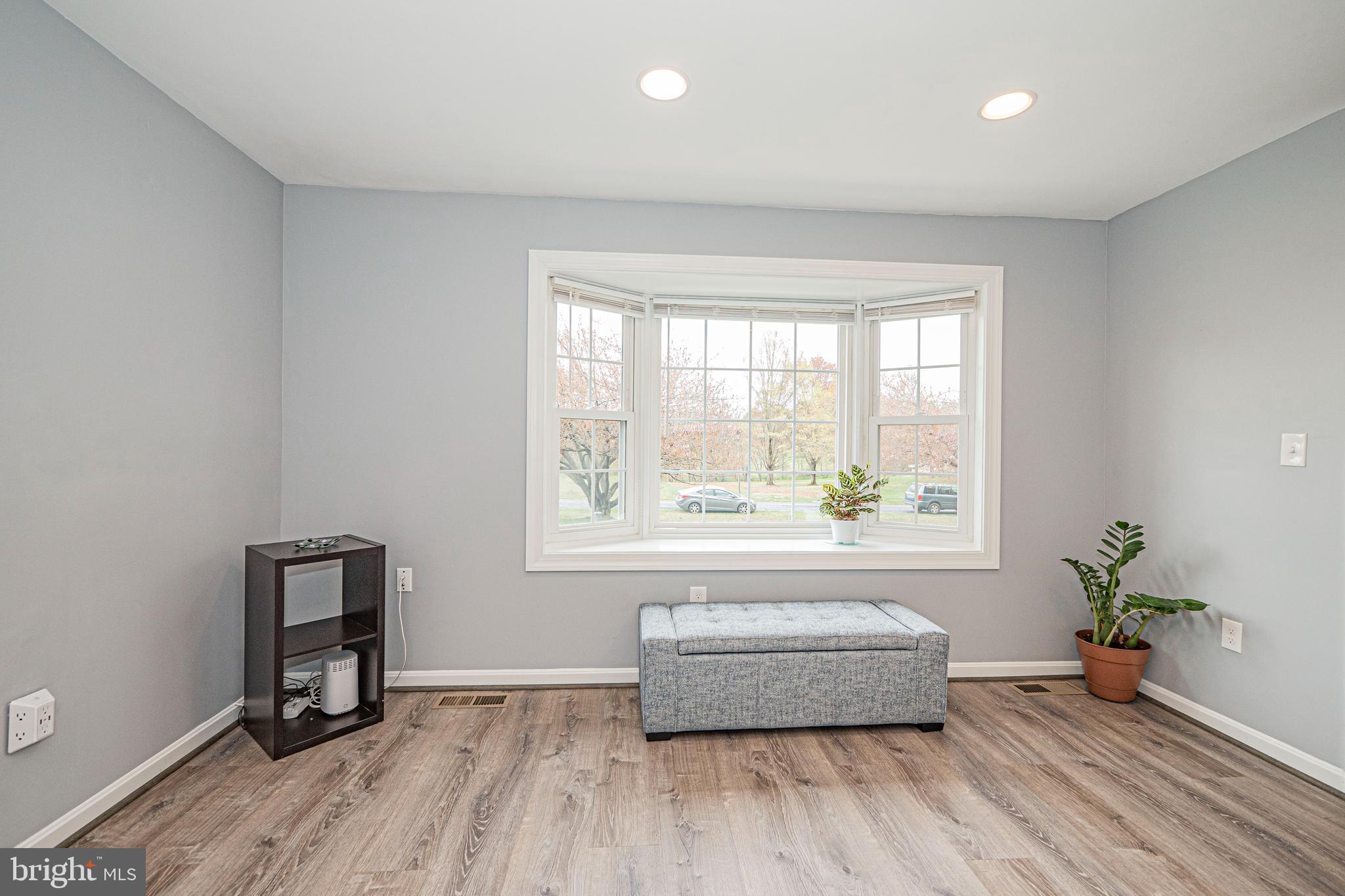 GARFIELD MANOR - Residential