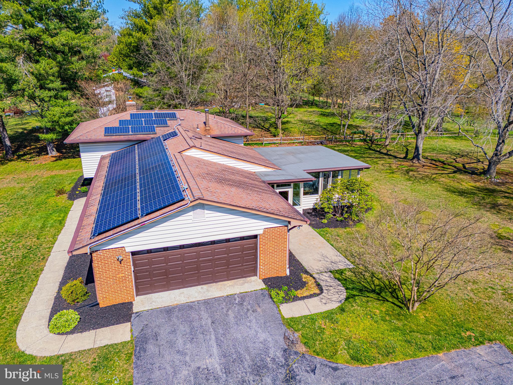 GARFIELD MANOR - Residential