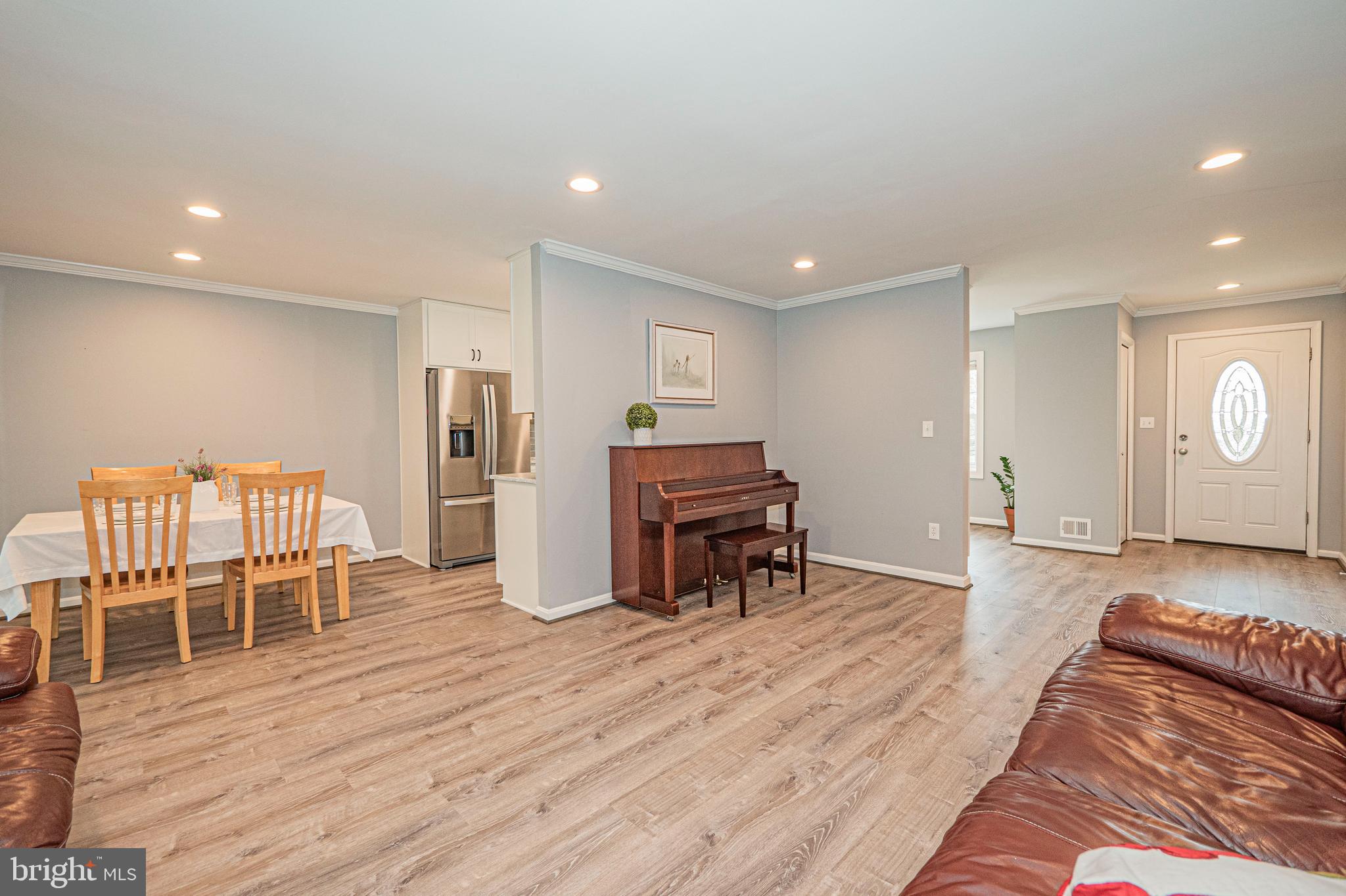 GARFIELD MANOR - Residential