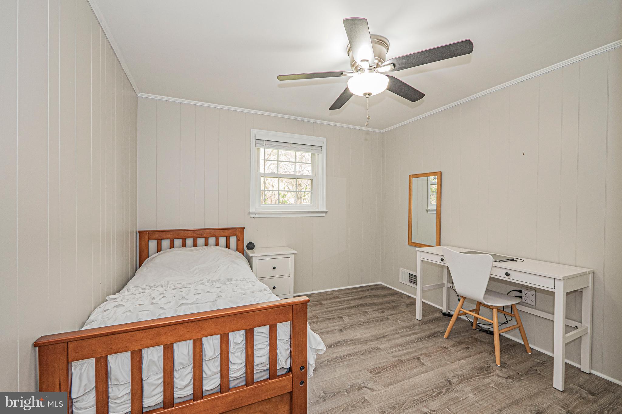 GARFIELD MANOR - Residential