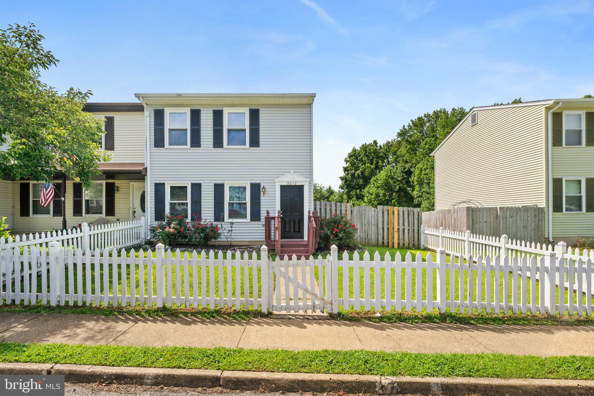 5210 MAGNOLIA PLACE