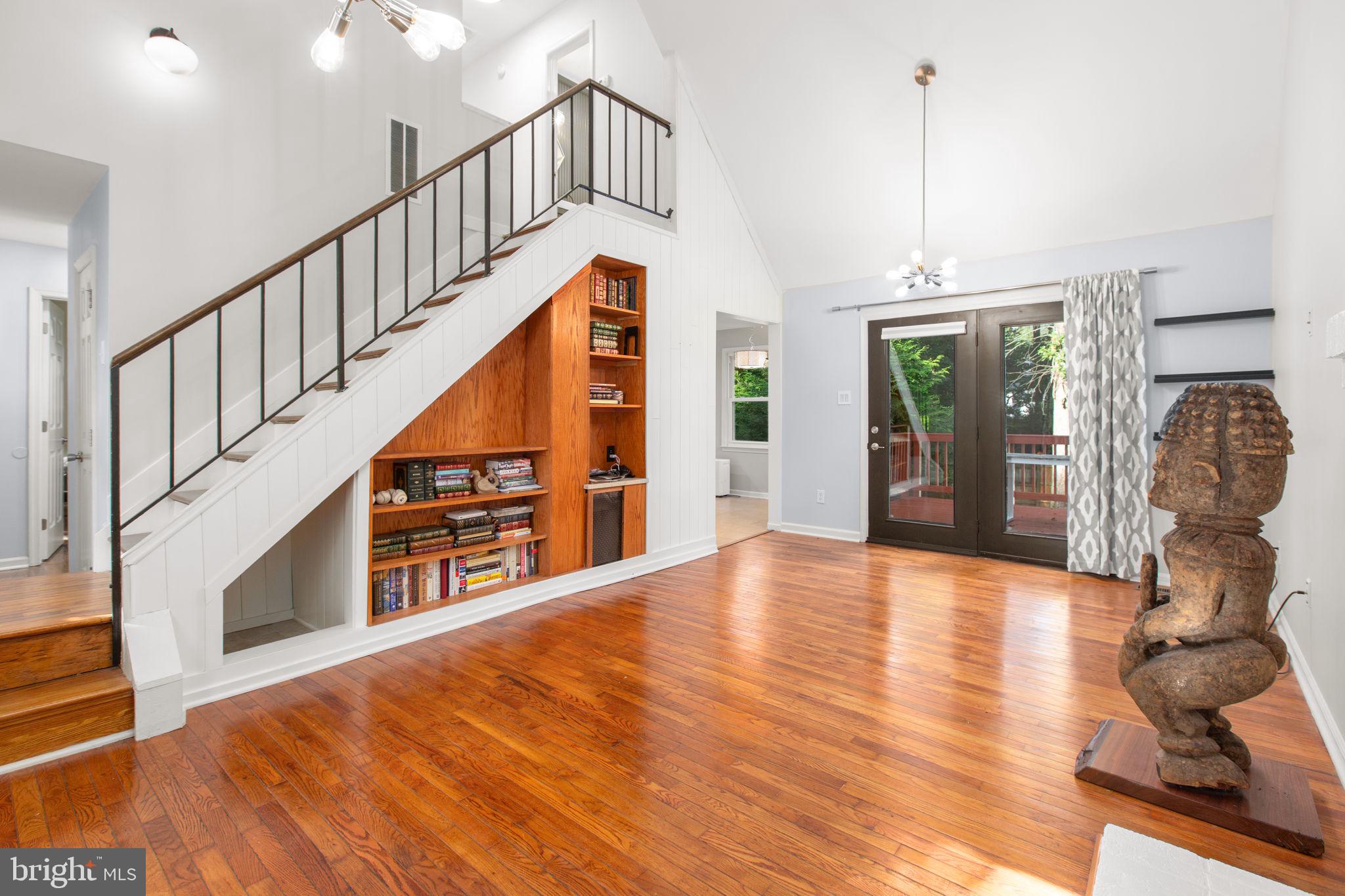 13 CHERRY LAUREL