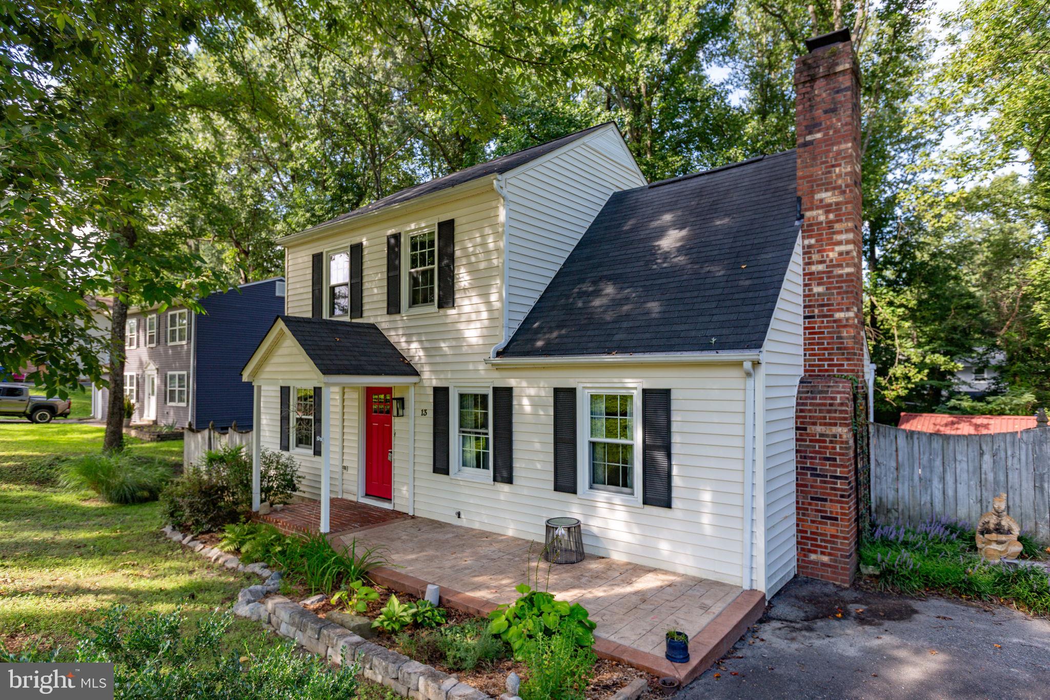 13 CHERRY LAUREL