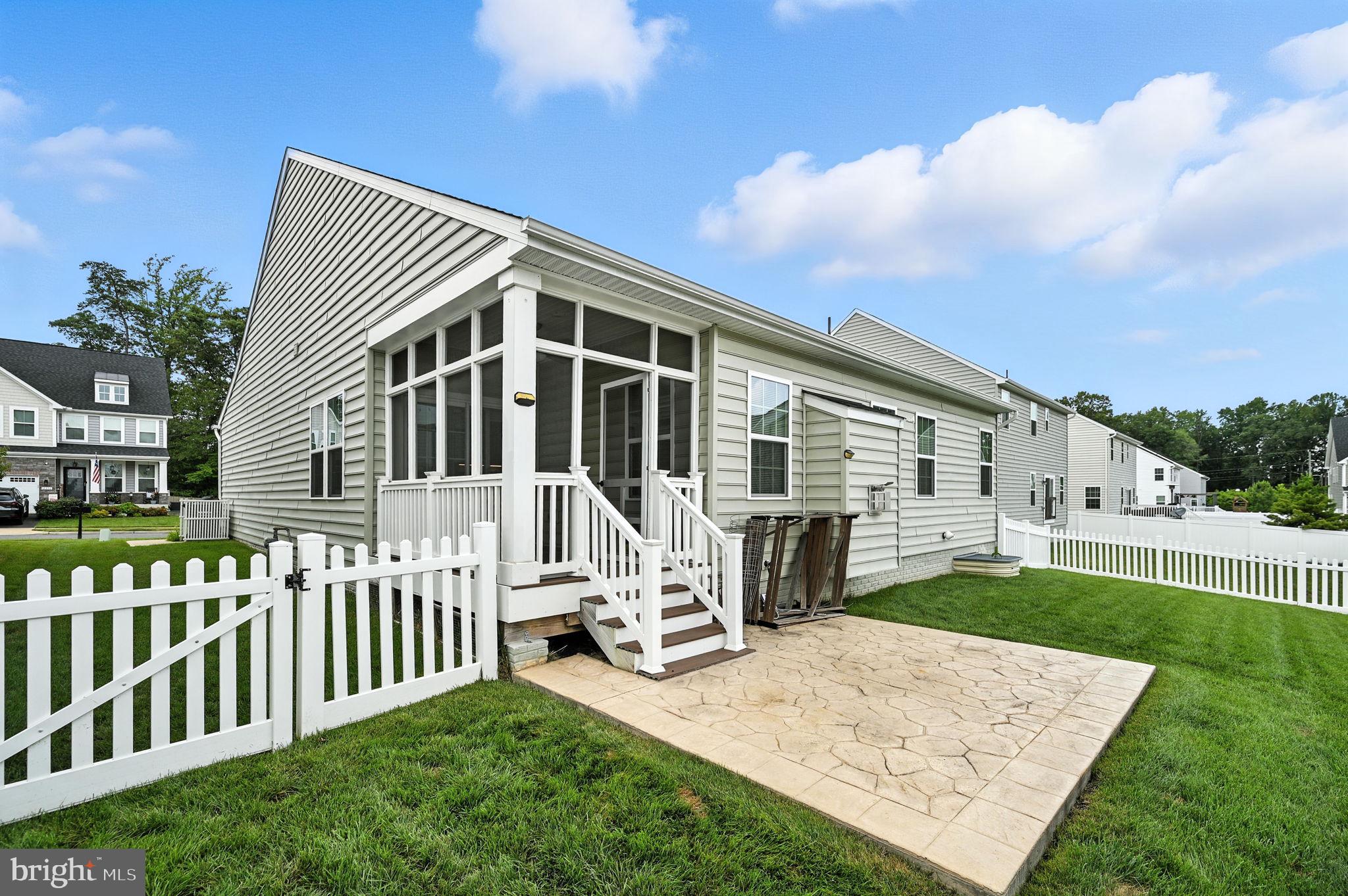 WOODBRIDGE - Residential