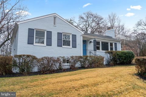 407 HINSDALE COURT SILVER SPRING MD 20901