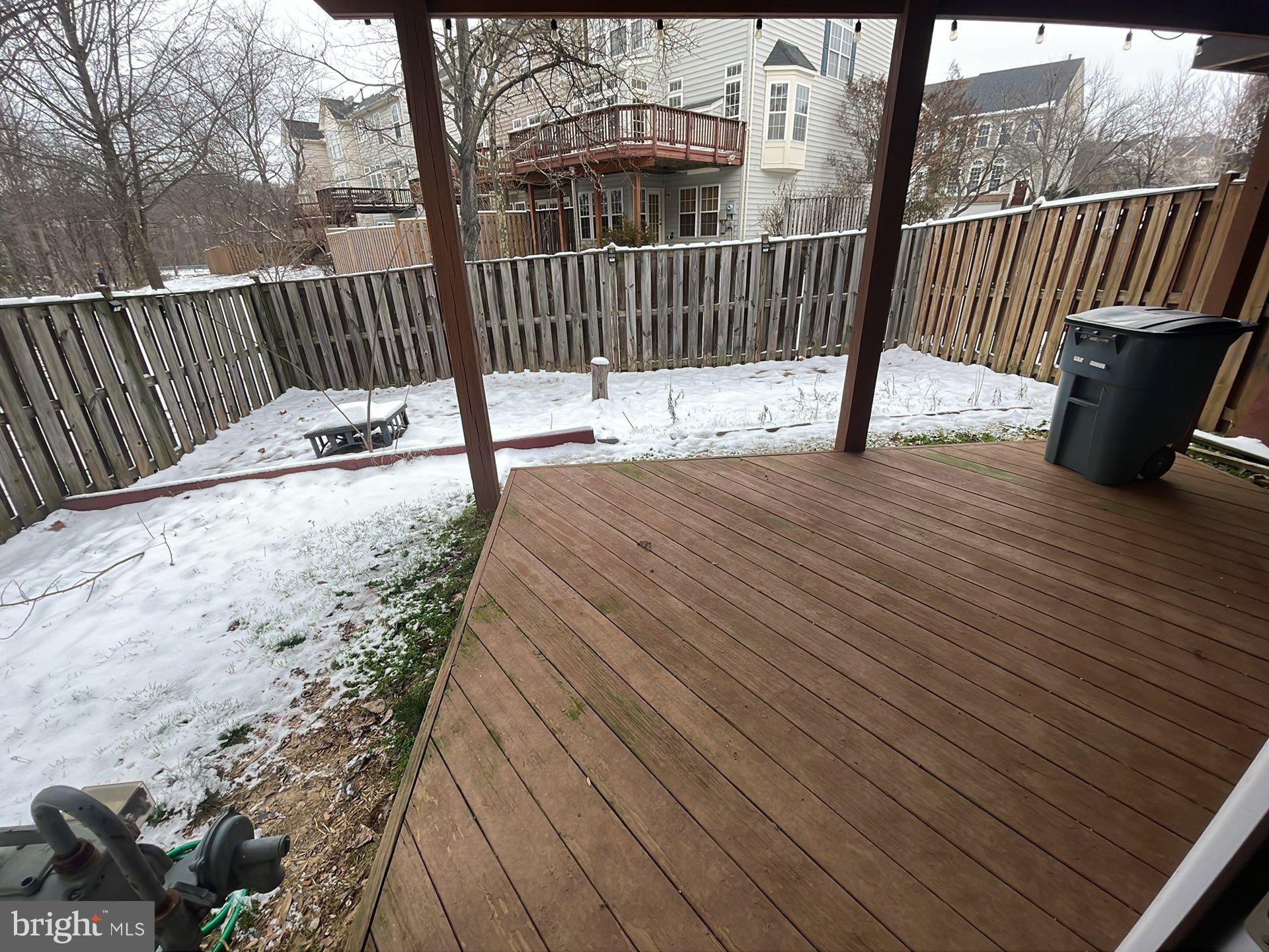 RIVERSIDE STATION - Residential Lease