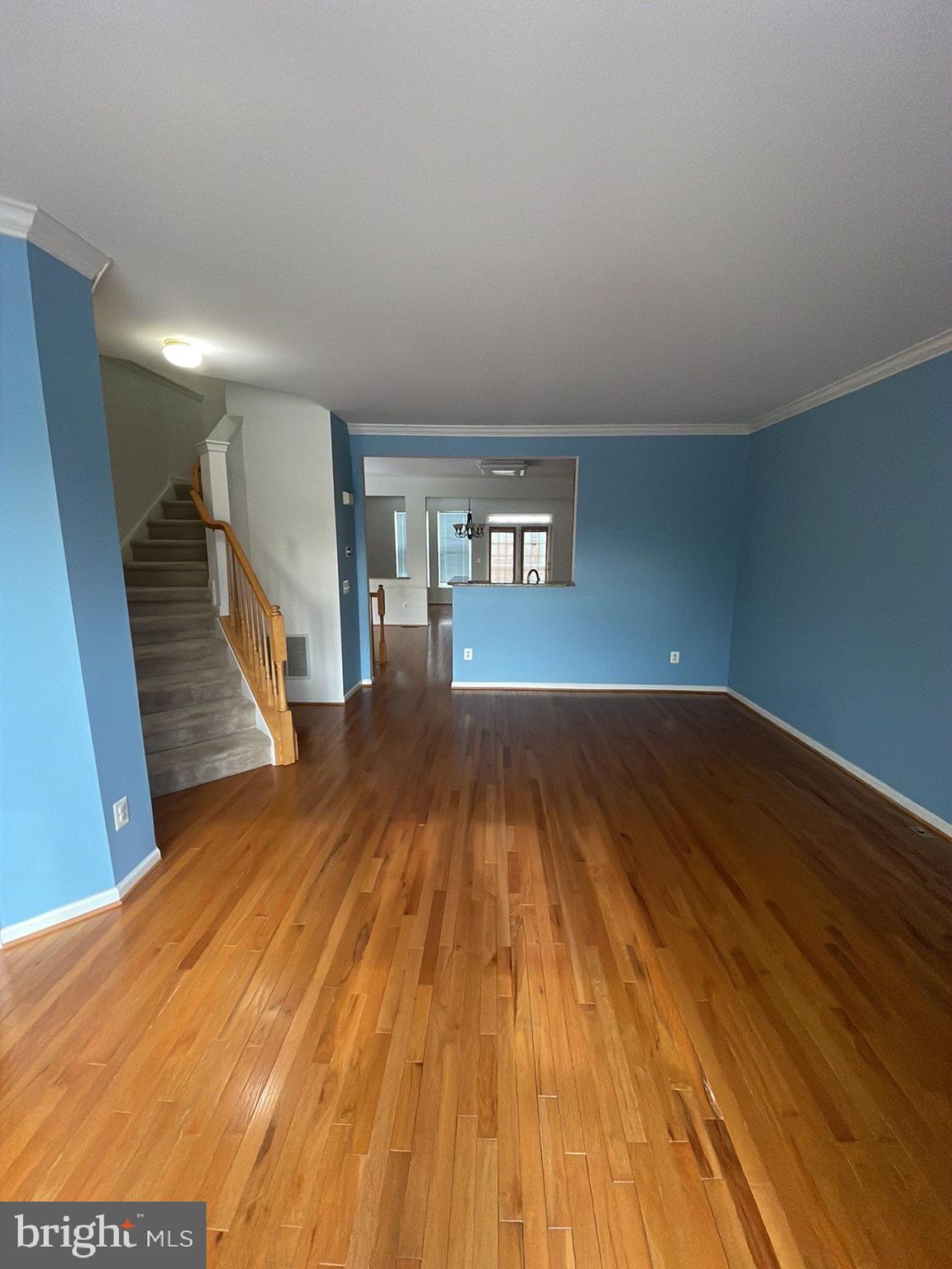 RIVERSIDE STATION - Residential Lease