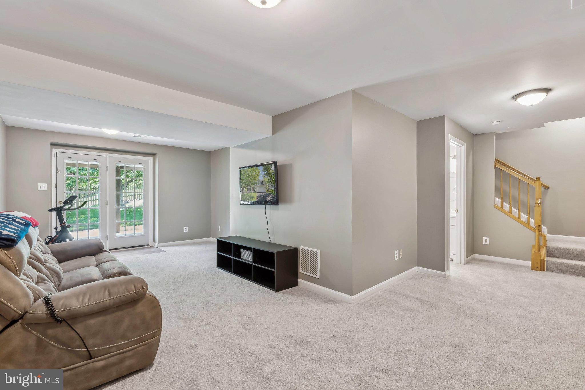 CARDINAL CREST - Residential