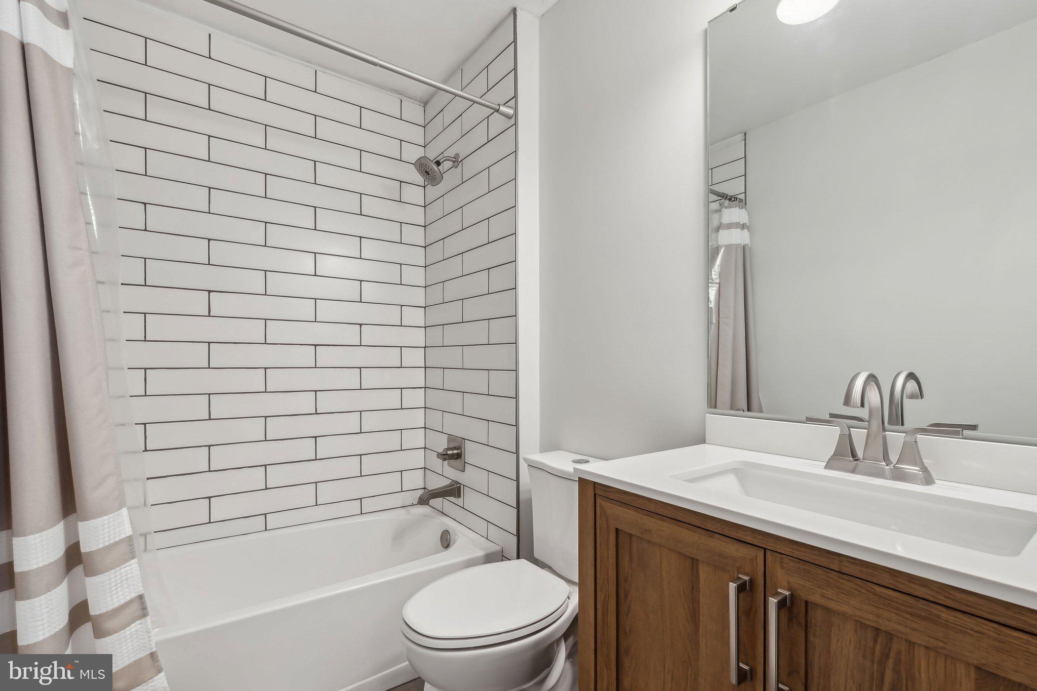 CARDINAL CREST - Residential