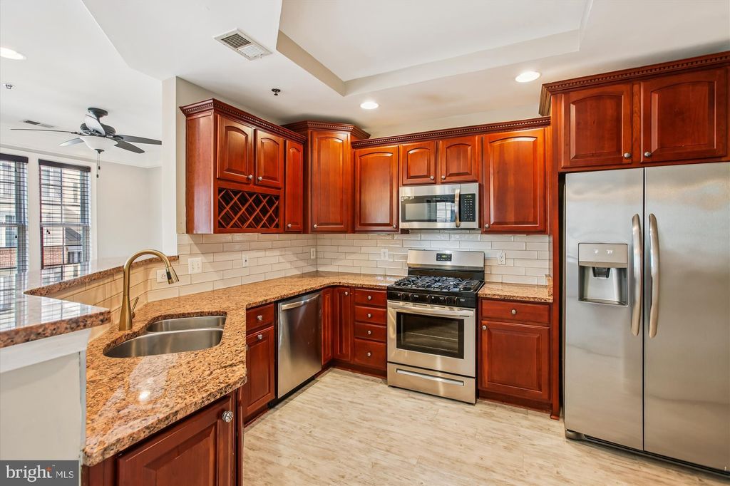 Photo of 7141 Huntley Creek Place #58, ALEXANDRIA, VA 22306 (MLS # VAFX2266016)