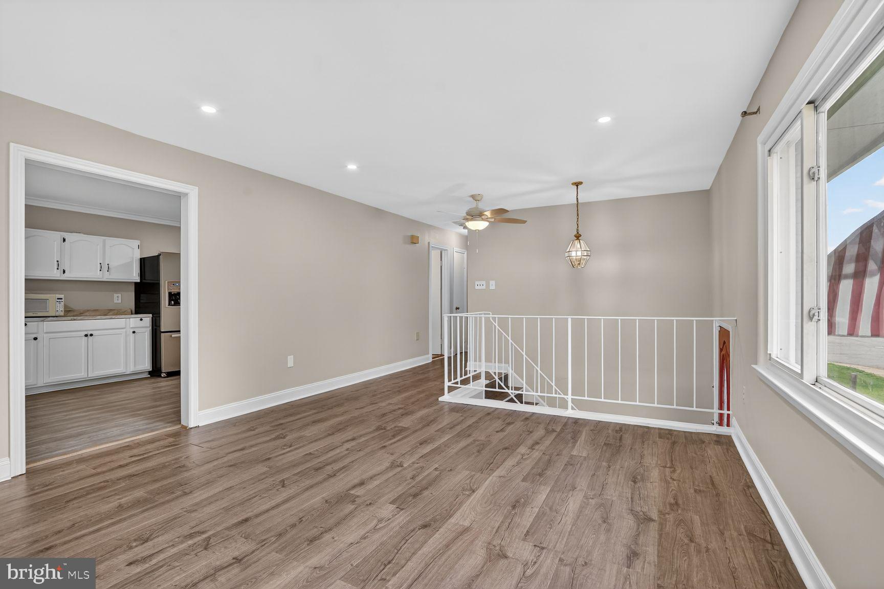 4812 KENTBURY COURT