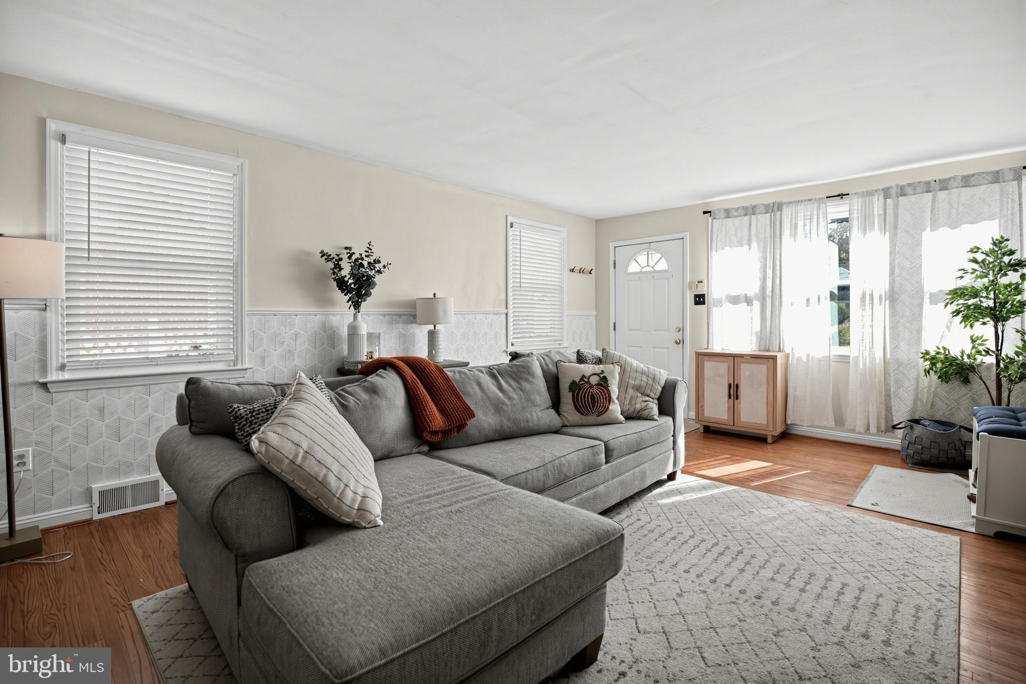 447 VALLEY VIEW ROAD