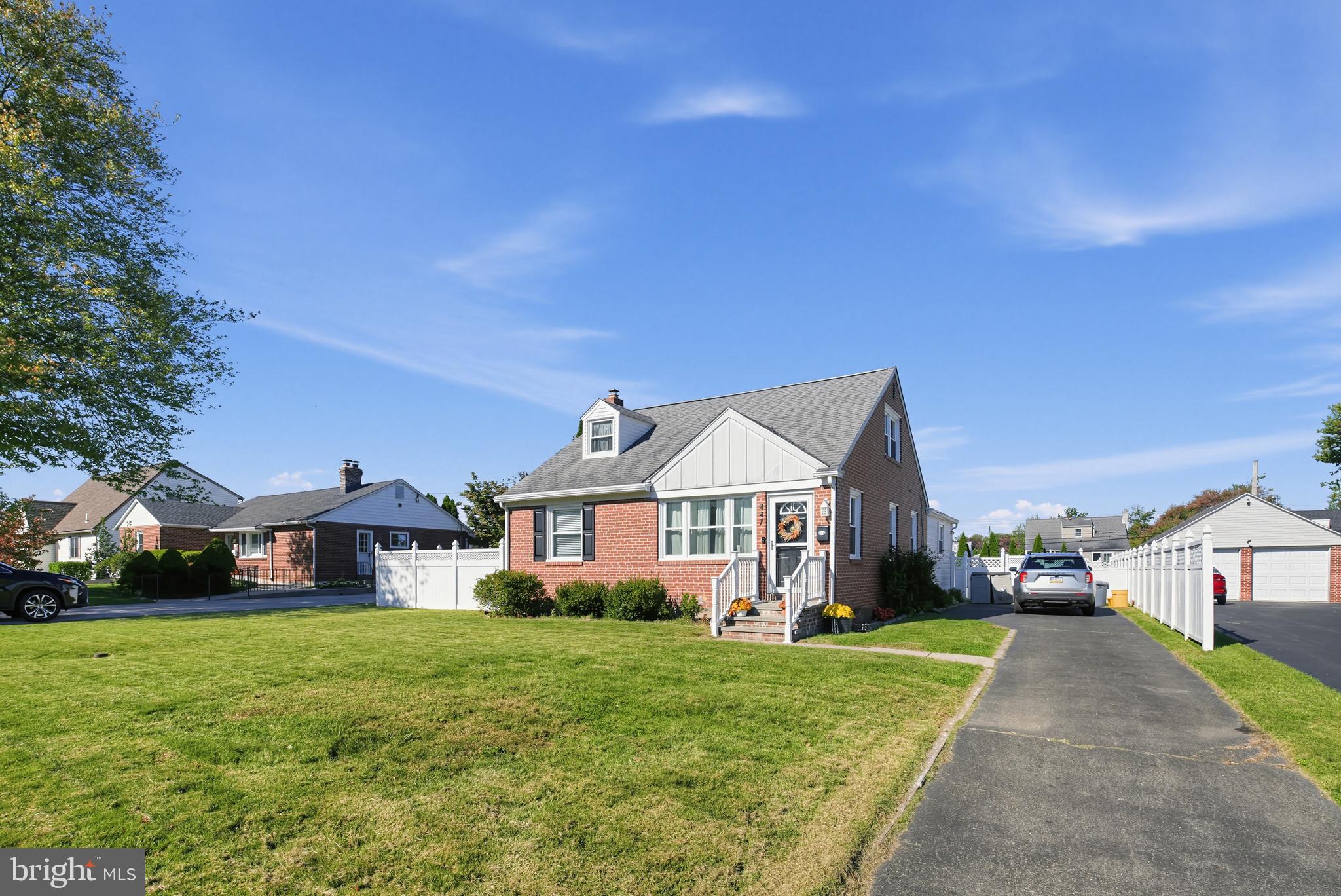 447 VALLEY VIEW ROAD