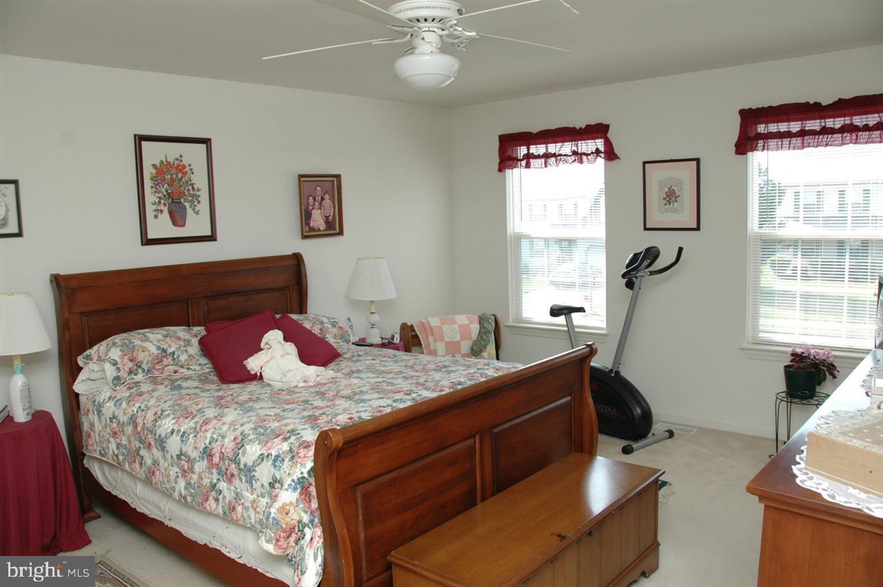 ASHLEY FARMS - Residential