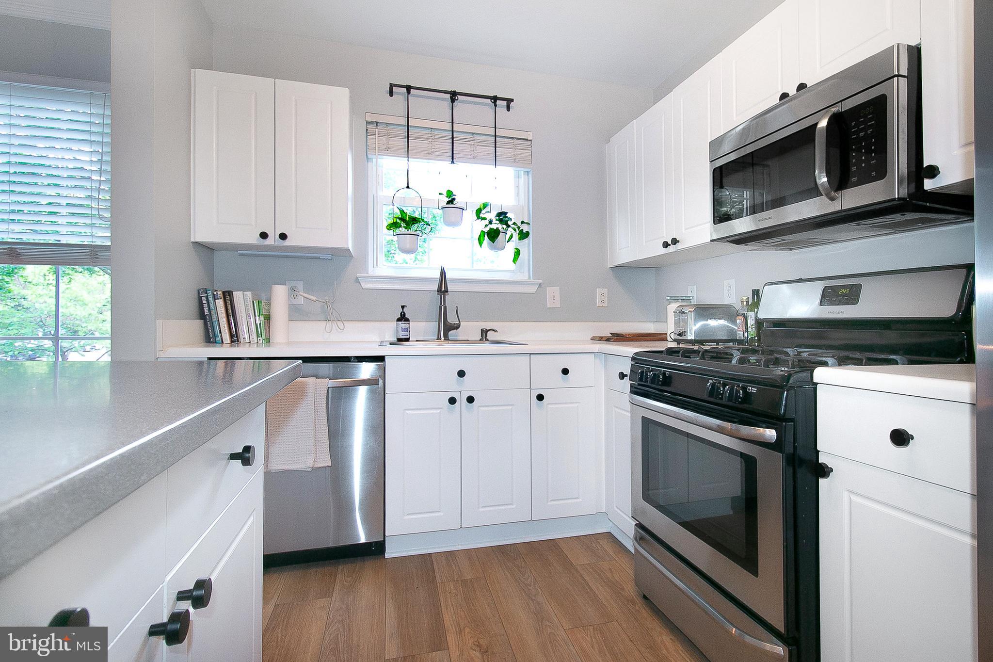 GATES OF FAIR LAKES - Residential