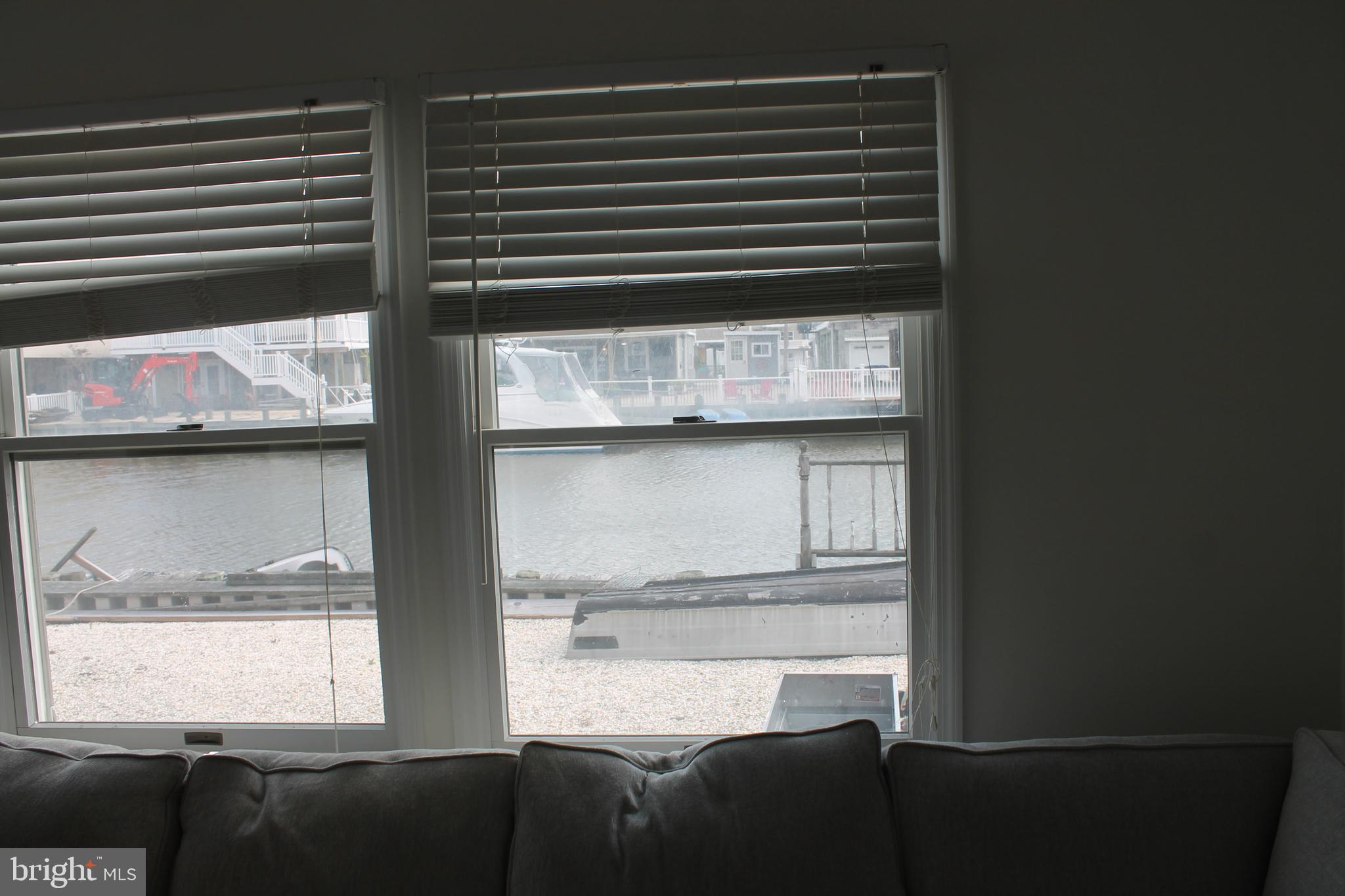 MYSTIC ISLAND - Residential