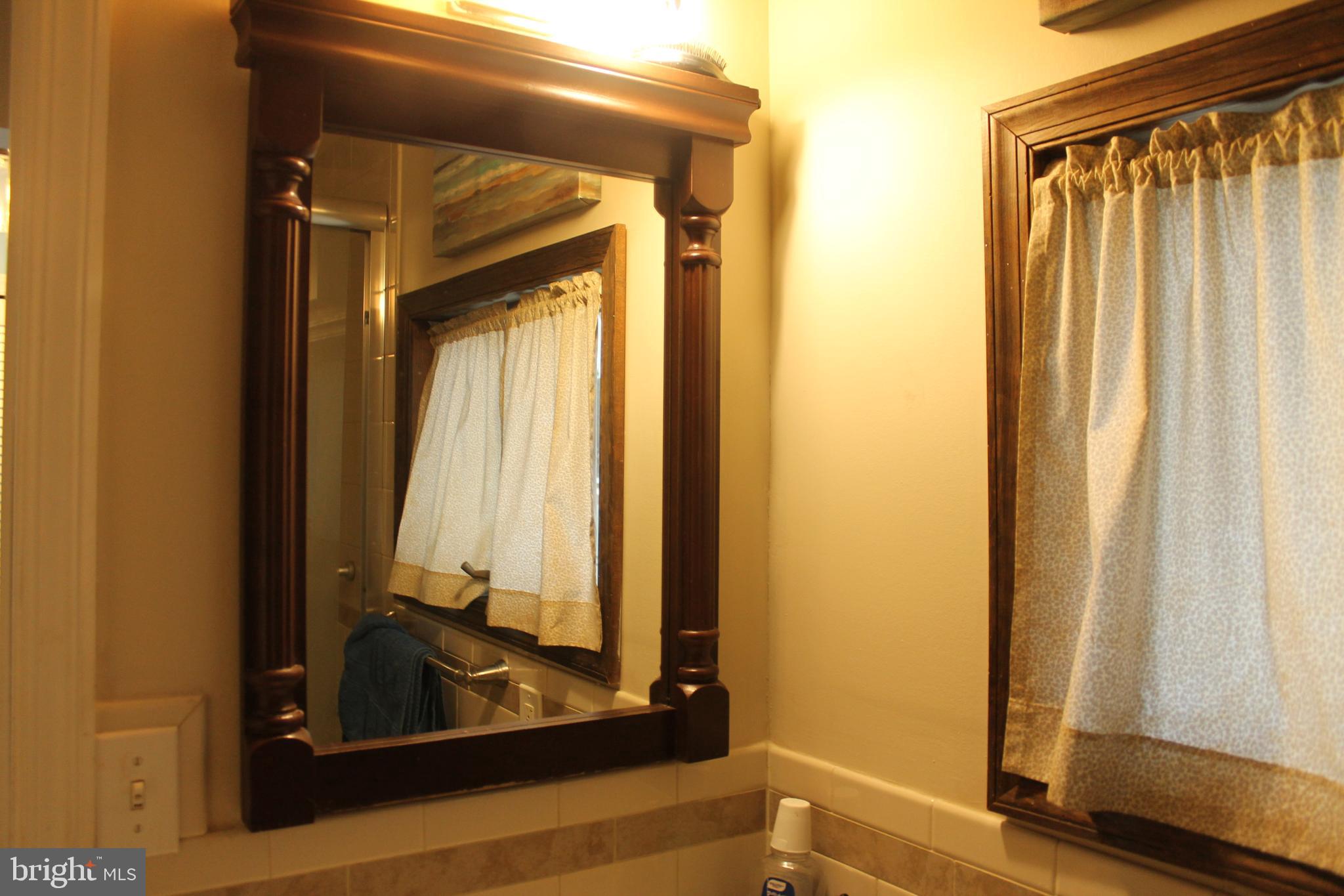 MYSTIC ISLAND - Residential