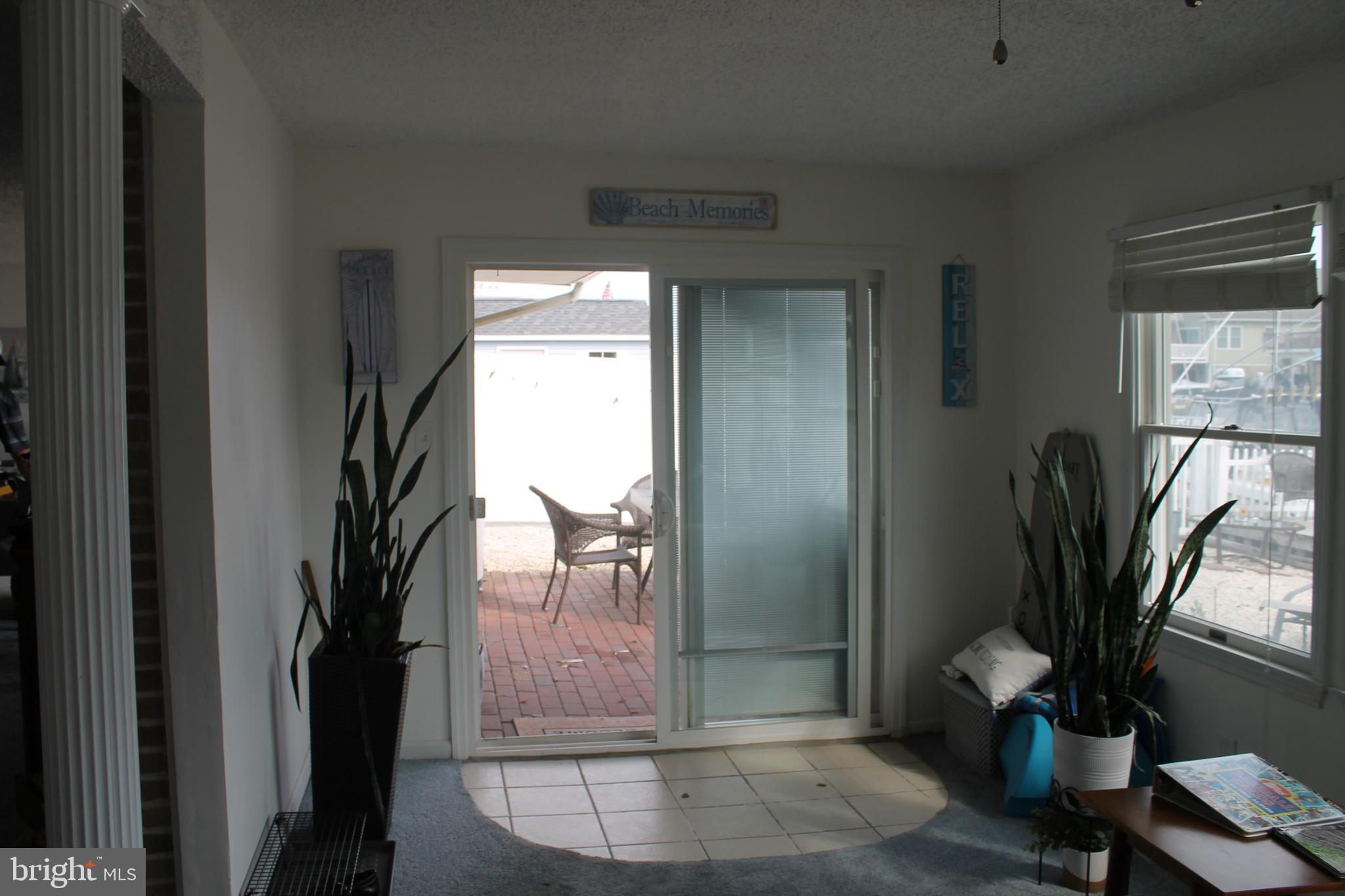 MYSTIC ISLAND - Residential