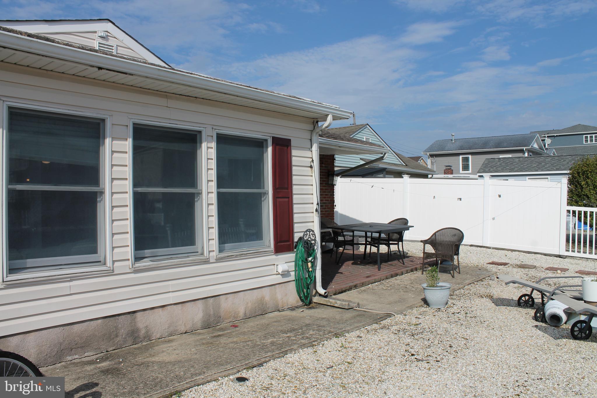 MYSTIC ISLAND - Residential