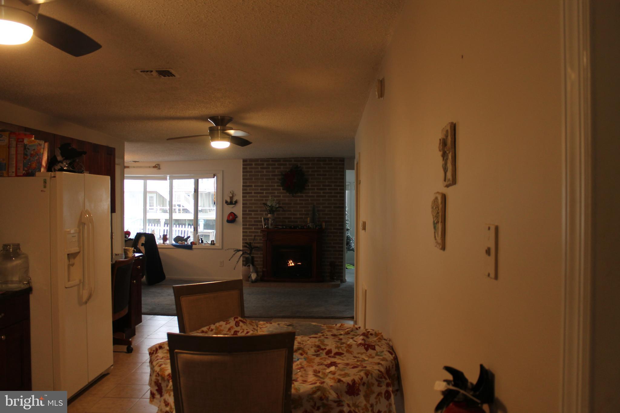 MYSTIC ISLAND - Residential