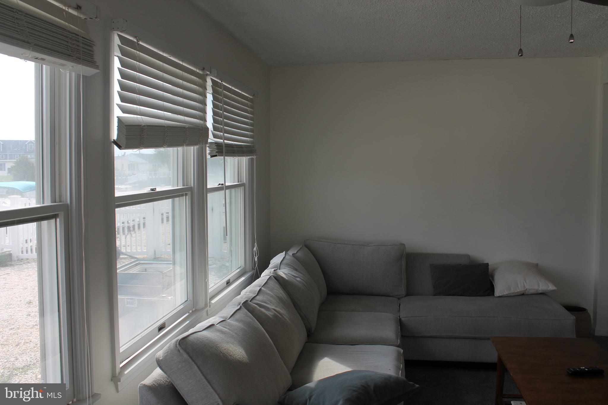 MYSTIC ISLAND - Residential