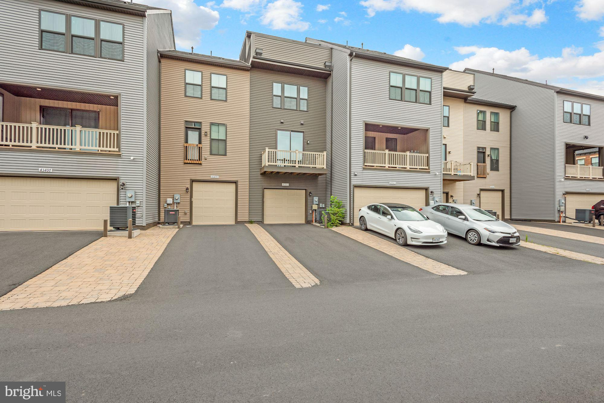 WESTMOORE - Residential