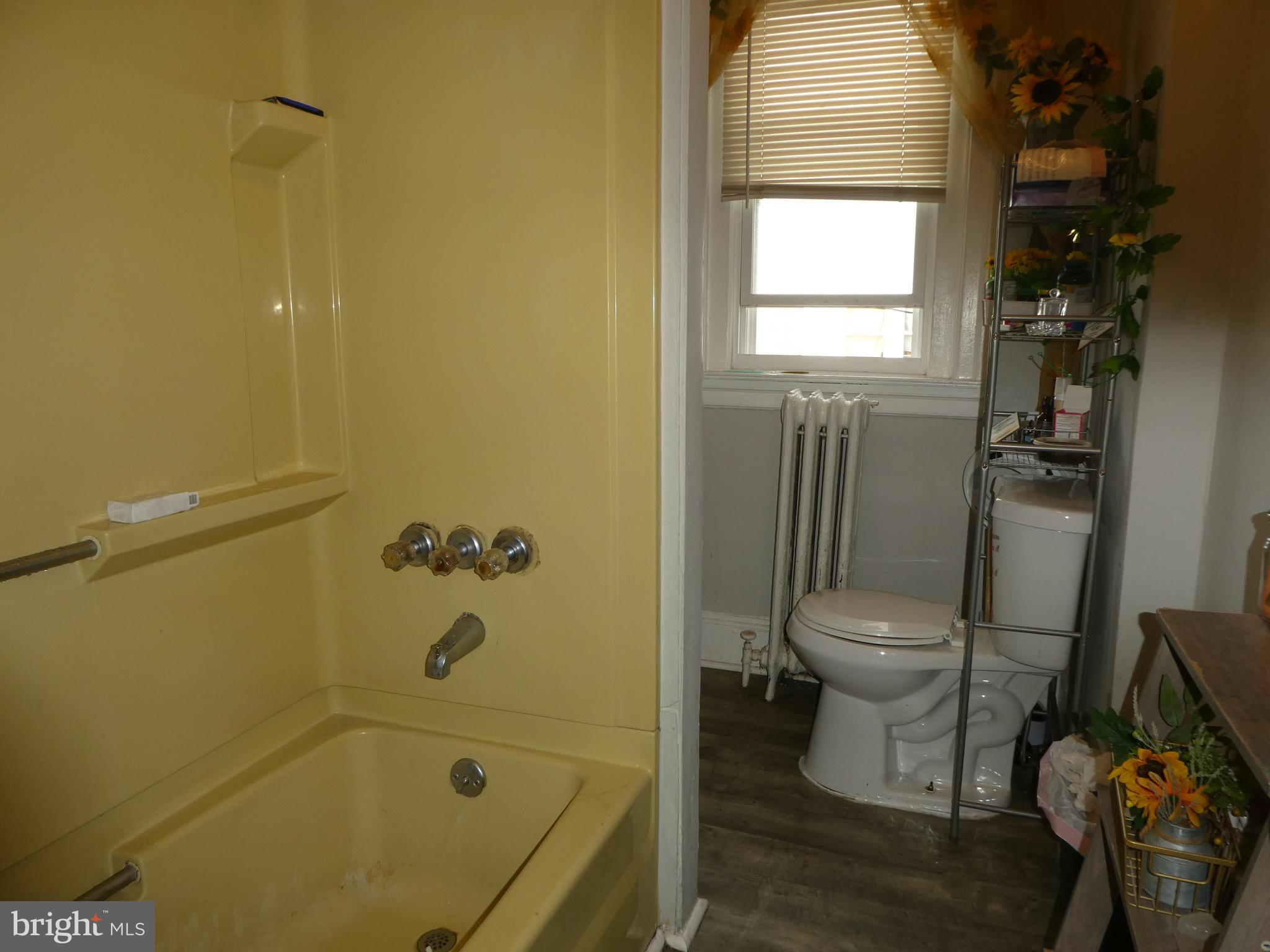 GERMANTOWN (EAST) - Residential